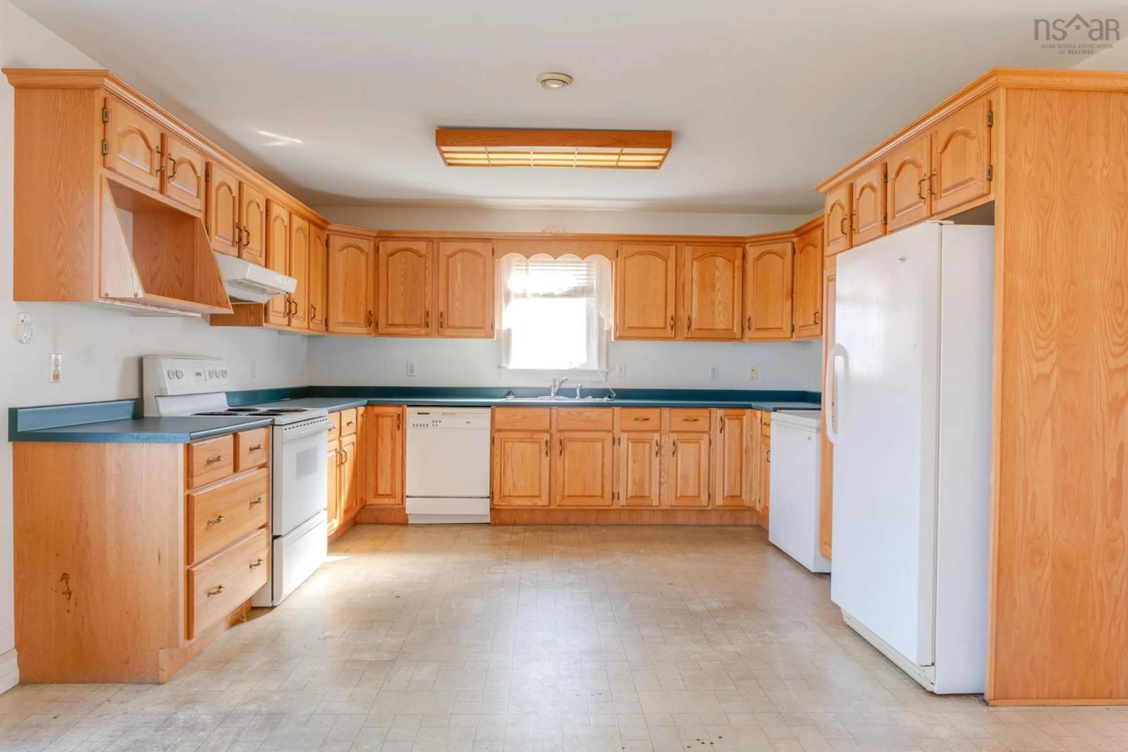 Standard kitchen, unknown for 30 Lancaster Dr, Dartmouth Nova Scotia B3A 4Y9