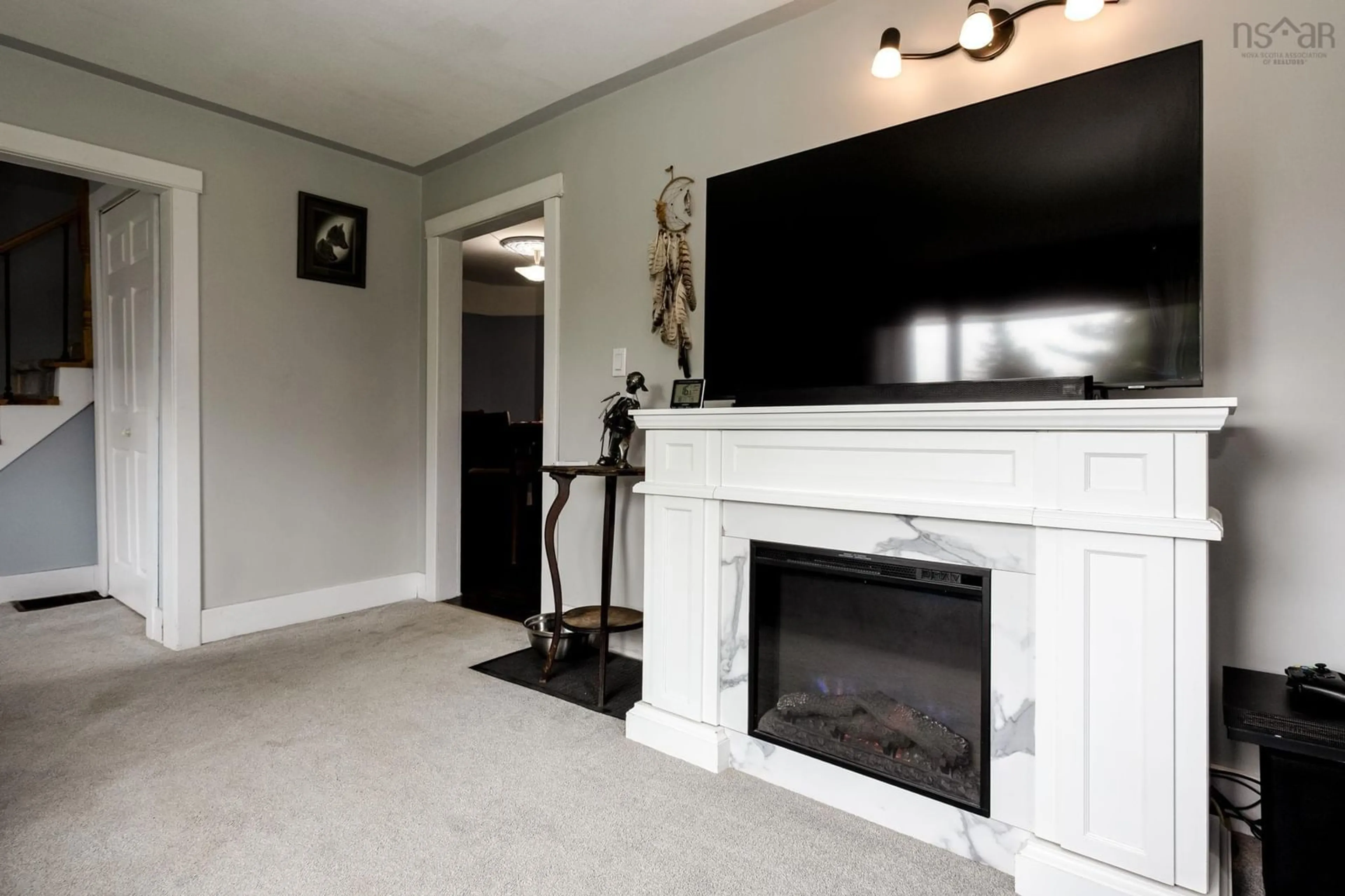 Home theater for 953 Middle Road, North Williamston Nova Scotia B0S 1M0