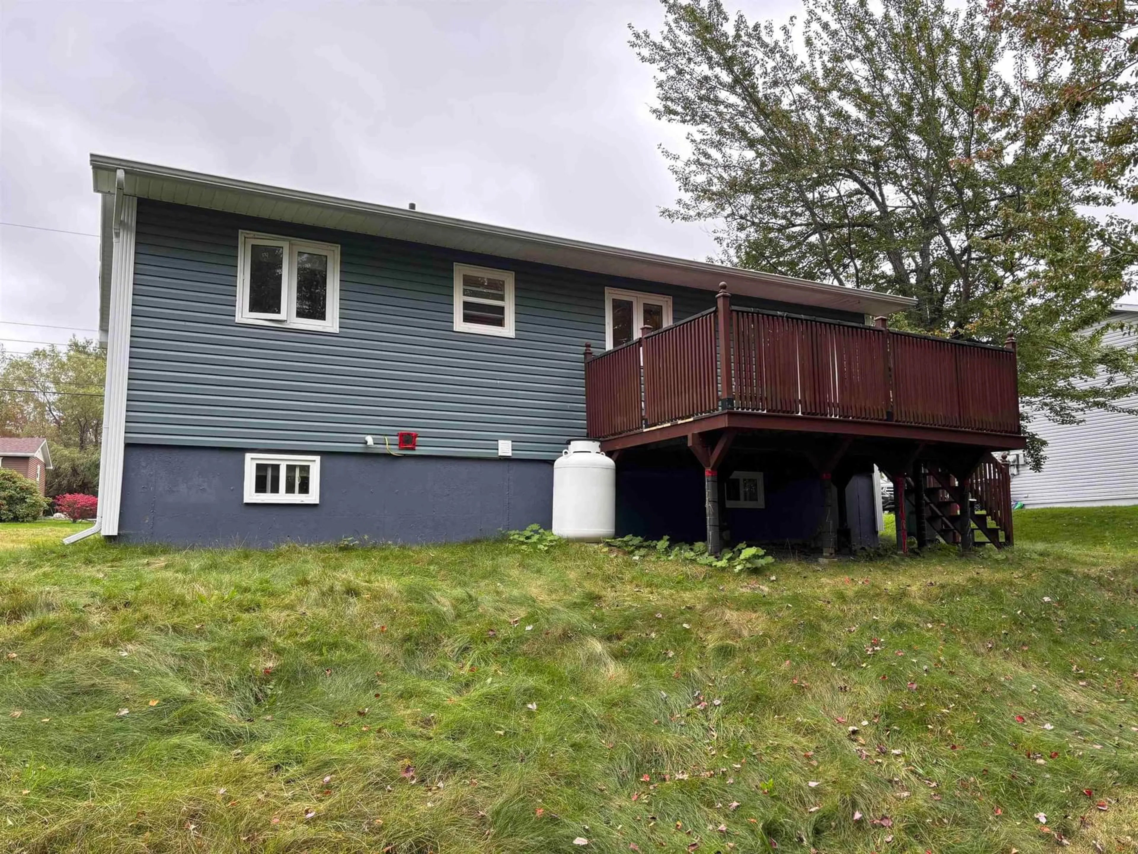A pic from outside/outdoor area/front of a property/back of a property/a pic from drone, unknown for 10 Barshelmar Drive, Sydney Mines Nova Scotia B1V 3E2