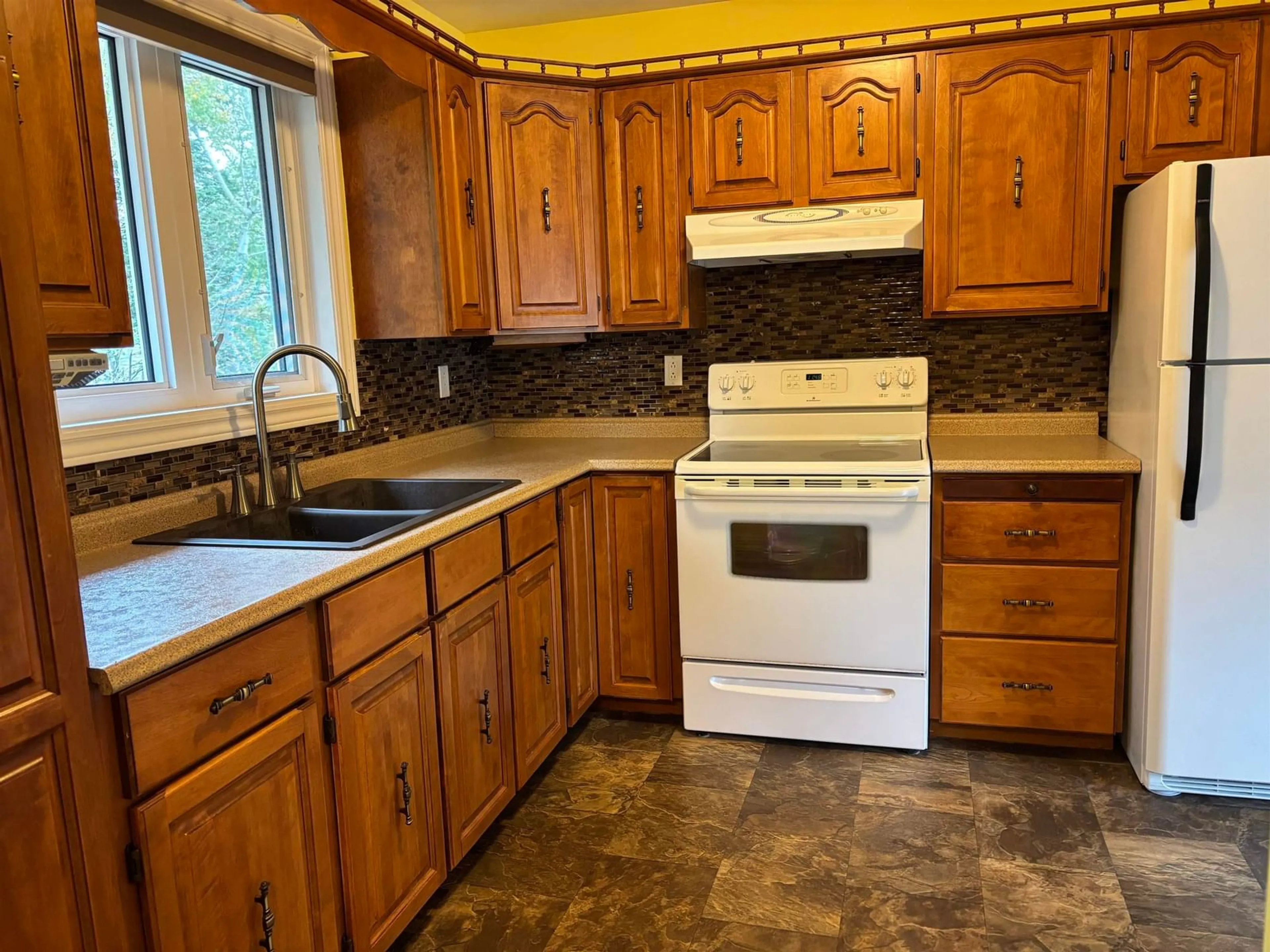 Standard kitchen, ceramic/tile floor for 10 Barshelmar Drive, Sydney Mines Nova Scotia B1V 3E2