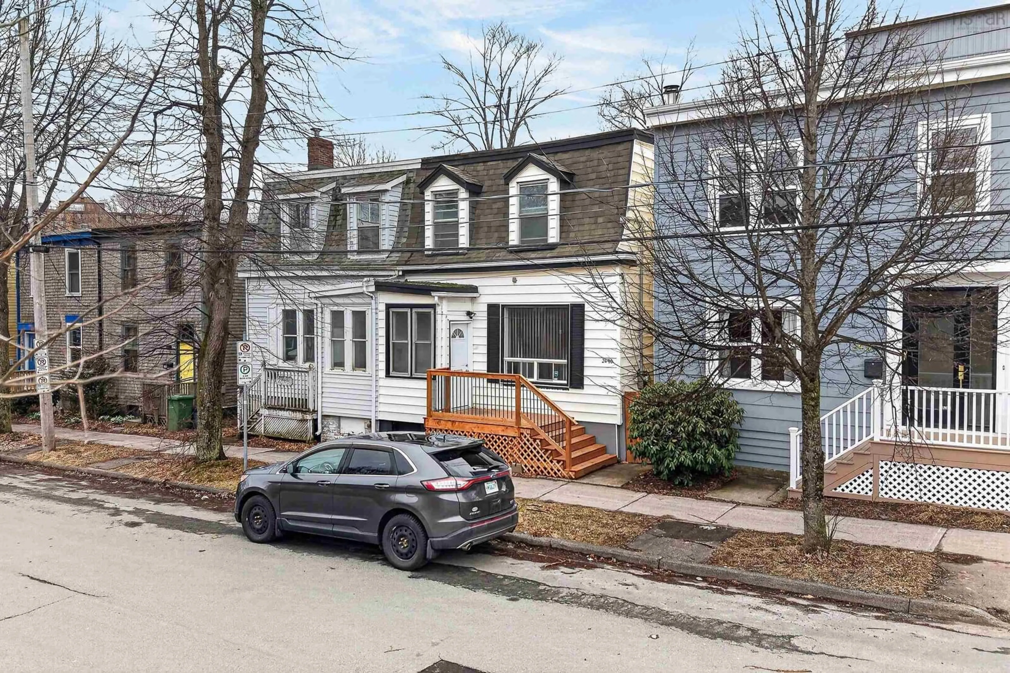 Unknown for 2490 John St, Halifax Nova Scotia B3K 4K7