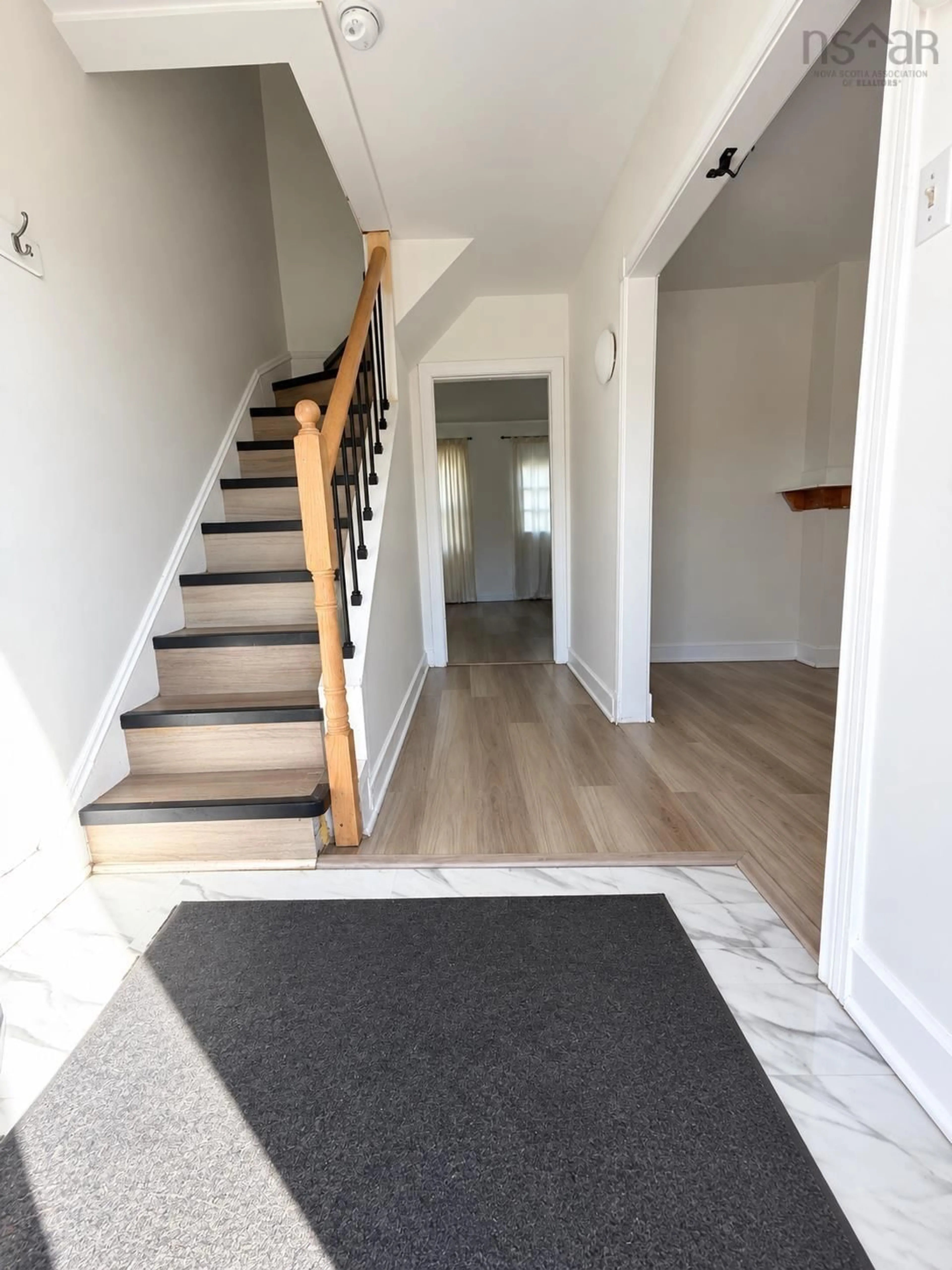 Indoor entryway for 15 Winona St, Glace Bay Nova Scotia B1A 2C3