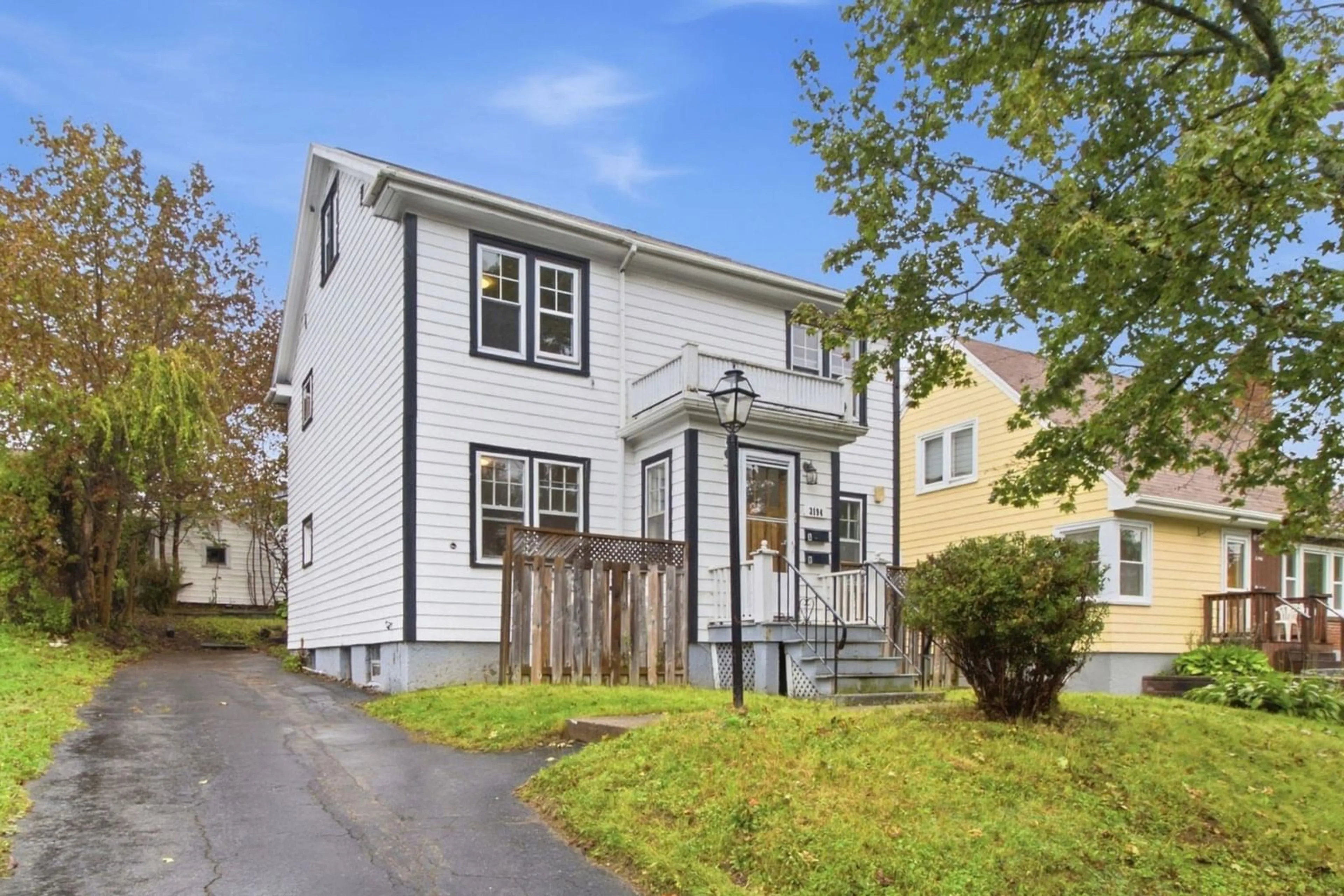 Home with vinyl exterior material, street for 3194 Stanford St, Halifax Peninsula Nova Scotia B3L 4E1