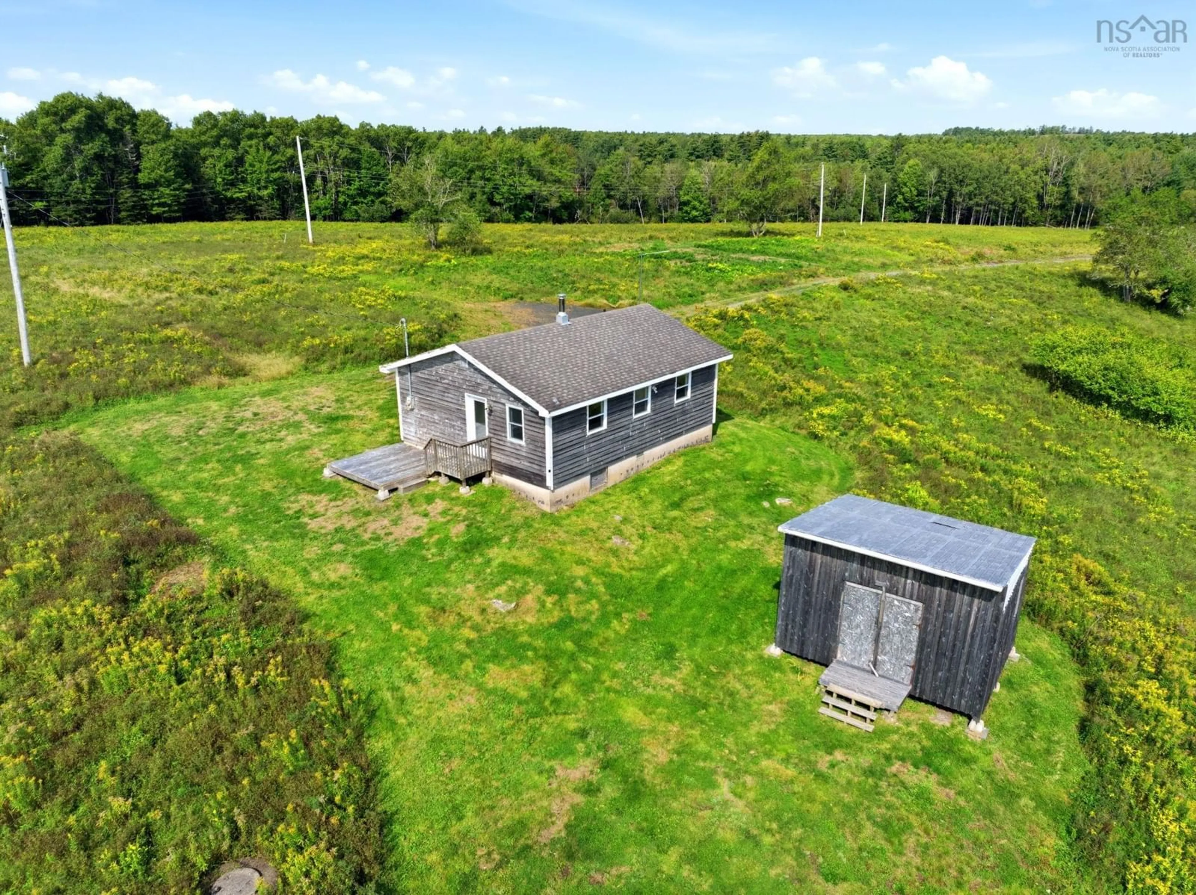 A pic from outside/outdoor area/front of a property/back of a property/a pic from drone, building for 168 Hubley Rd, Farmington Nova Scotia B0R 1A0