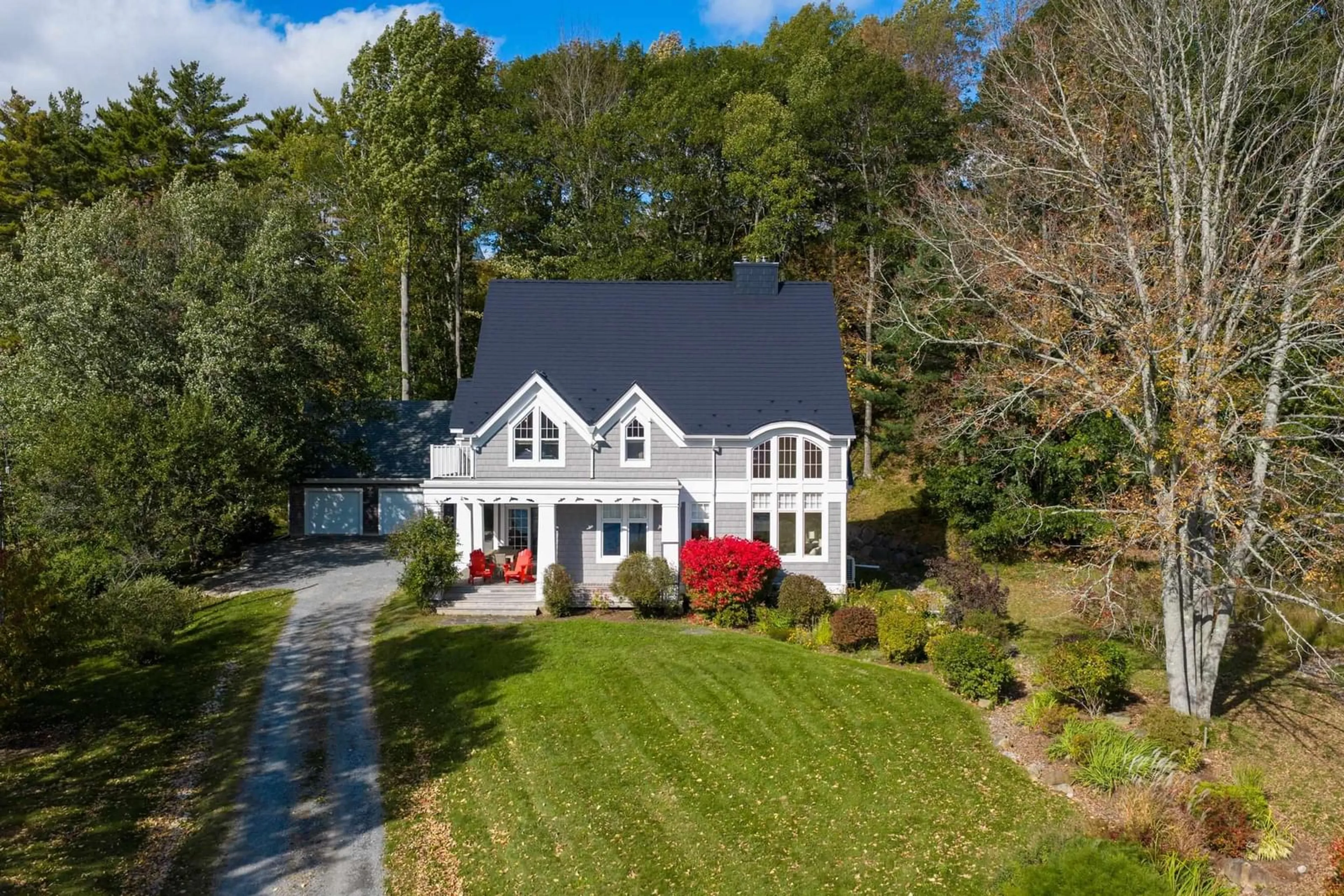 A pic from outside/outdoor area/front of a property/back of a property/a pic from drone, street for 1712 Oakland Rd, Oakland Nova Scotia B0J 2E0