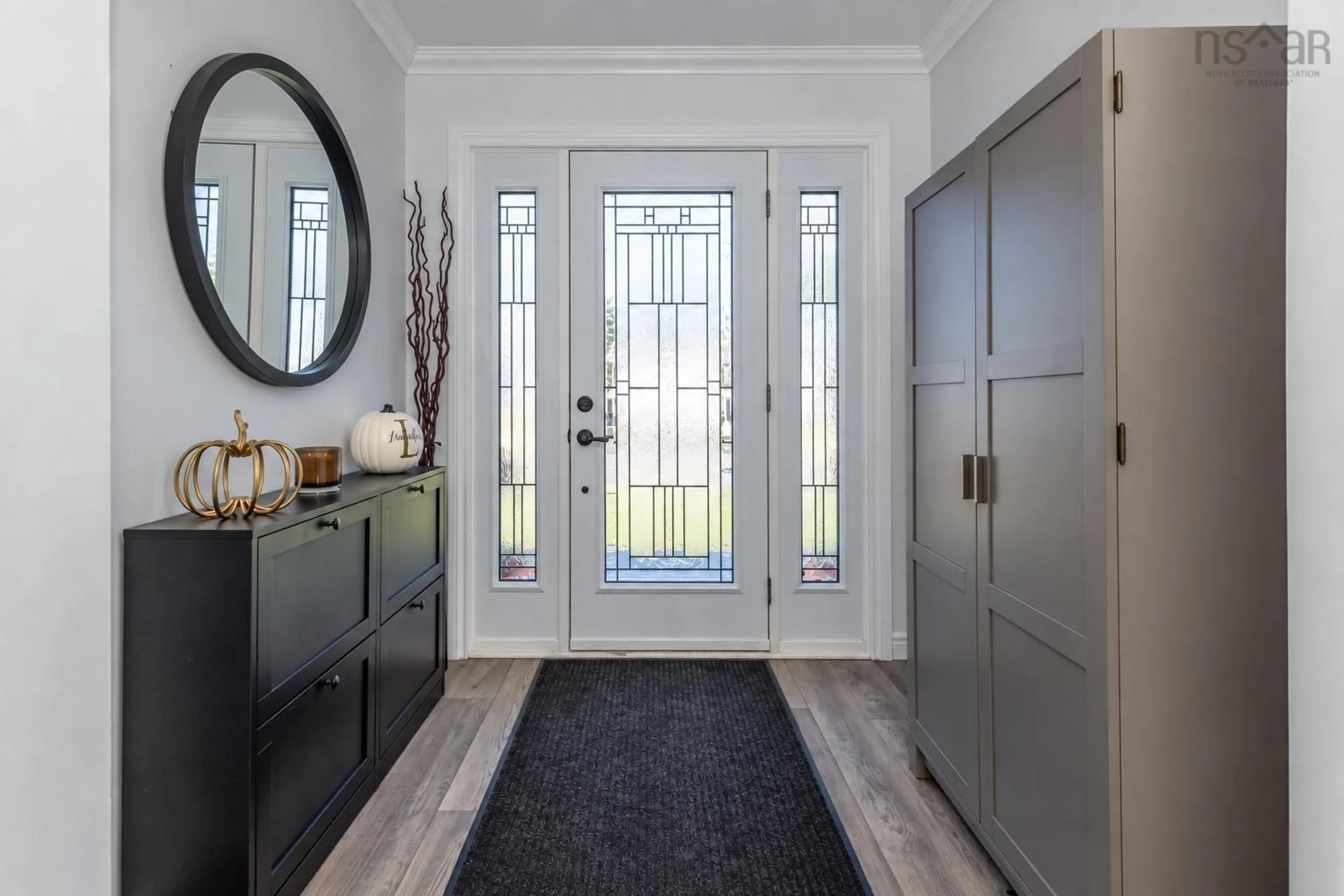 Indoor entryway for 10 Melissa Cres, Sydney Nova Scotia B1P 6X2