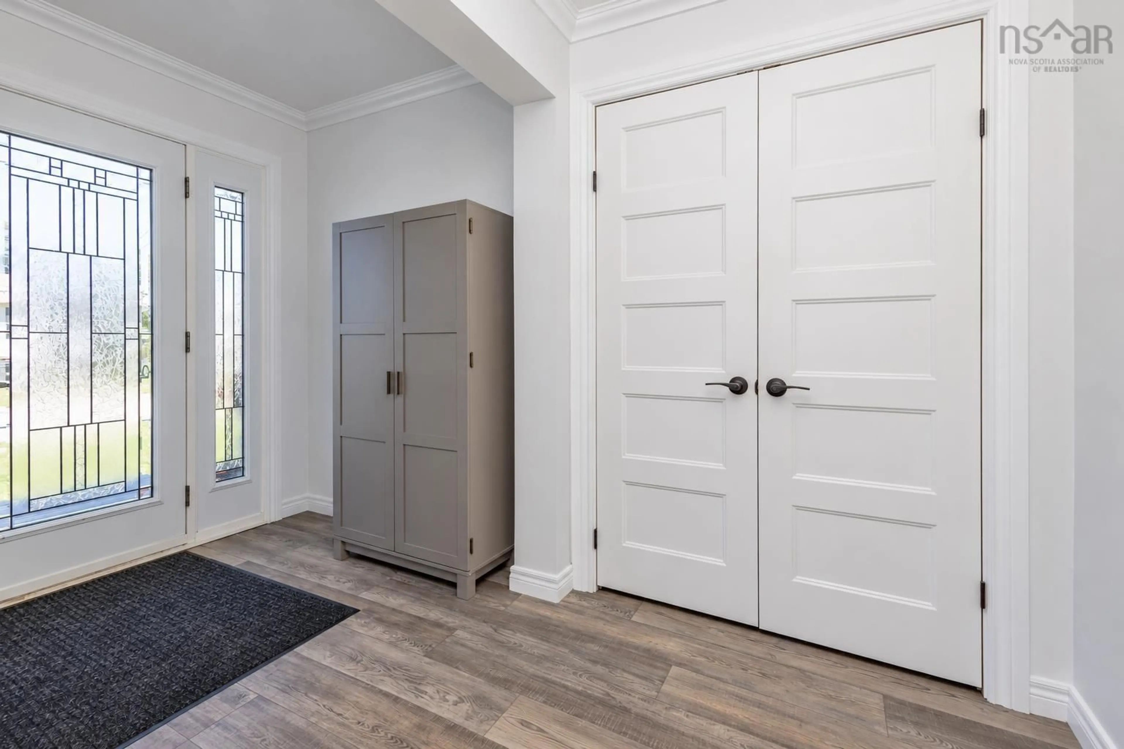 Indoor entryway for 10 Melissa Cres, Sydney Nova Scotia B1P 6X2