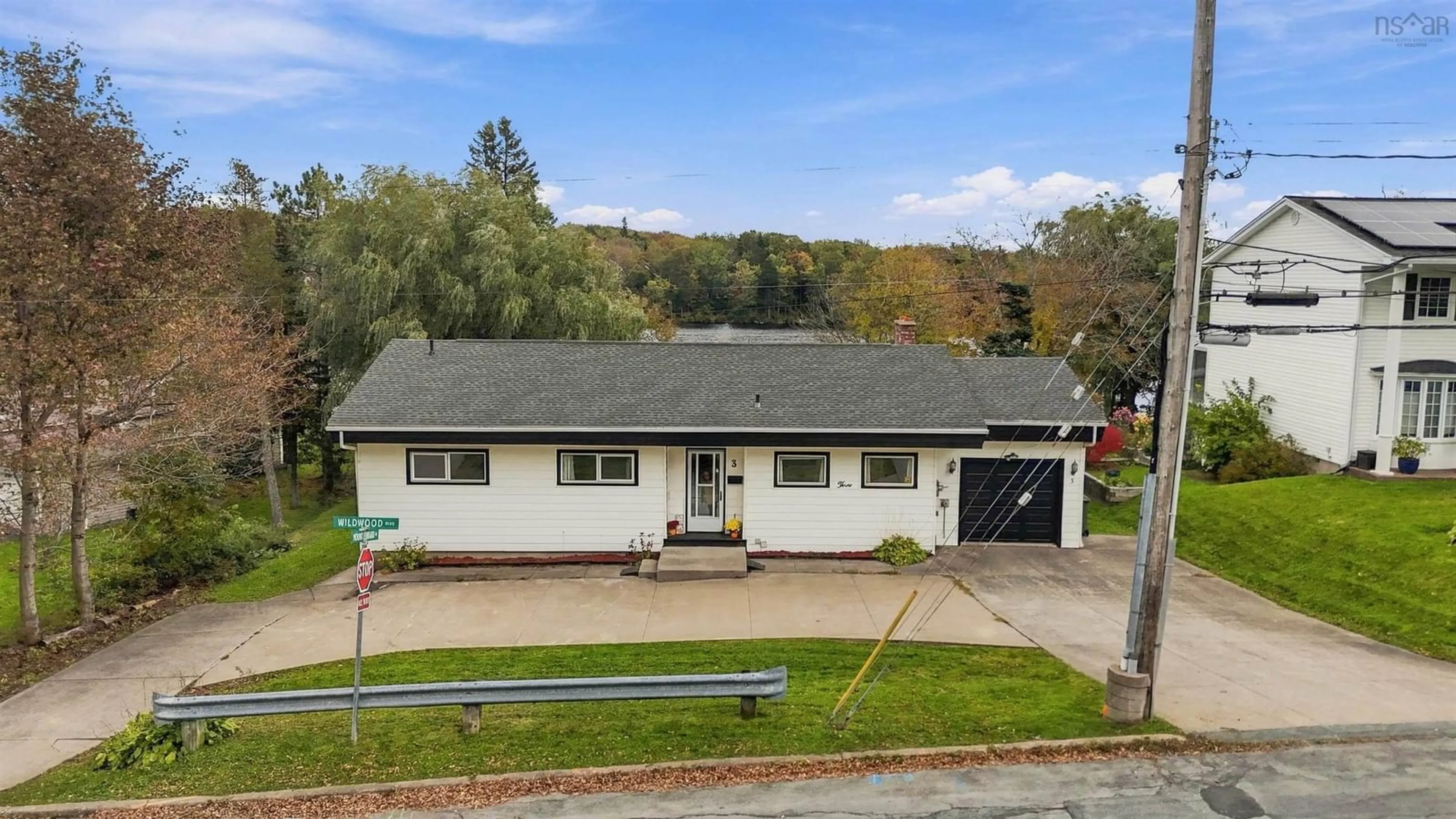 A pic from outside/outdoor area/front of a property/back of a property/a pic from drone, street for 3 Wildwood Blvd, Dartmouth Nova Scotia B2W 2L7