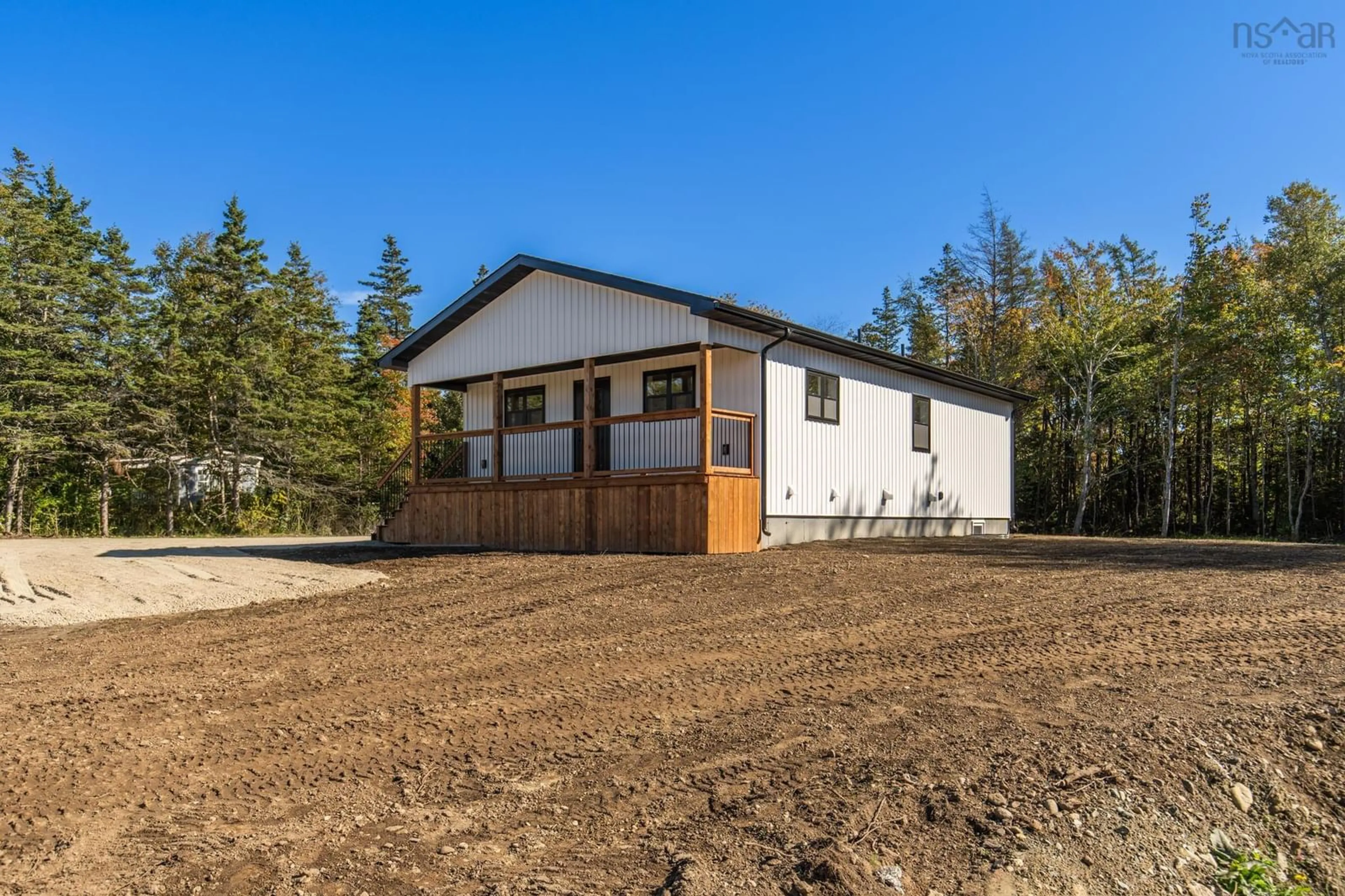 Home with vinyl exterior material, unknown for 284 Highway 334, Arcadia Nova Scotia B0W 1B0