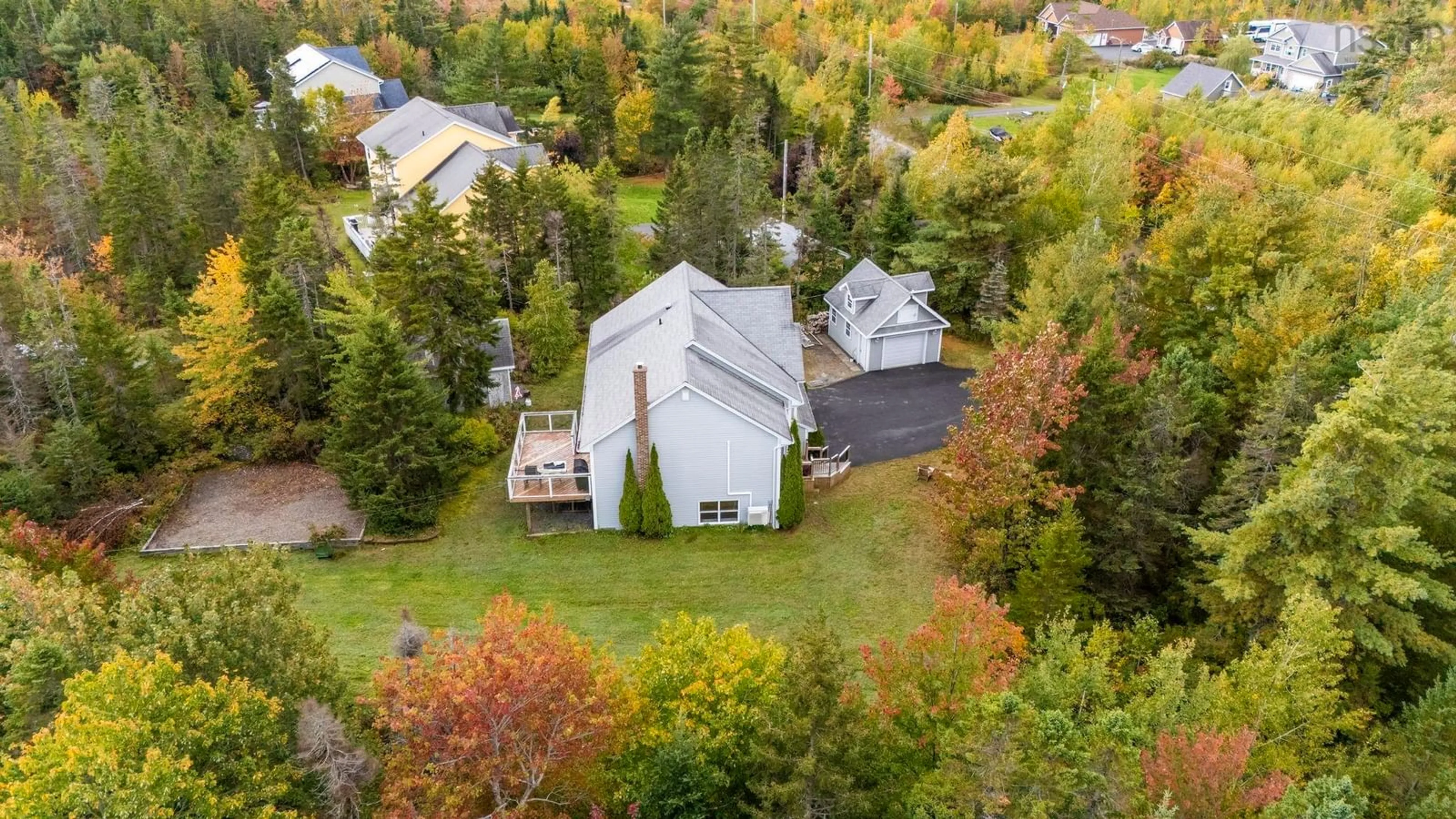 A pic from outside/outdoor area/front of a property/back of a property/a pic from drone, unknown for 521 Piggott Ave, Fall River Nova Scotia B2T 1Z1