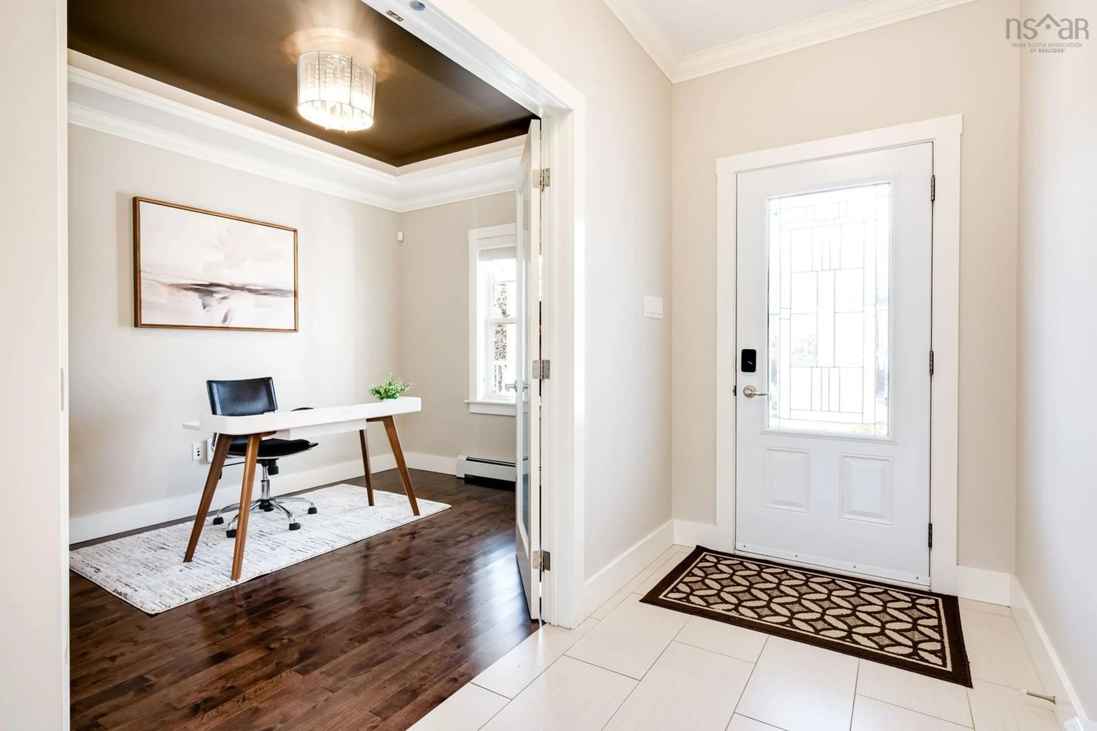 Indoor entryway for 32 Hollyhock Way, Halifax Nova Scotia B4B 0H6