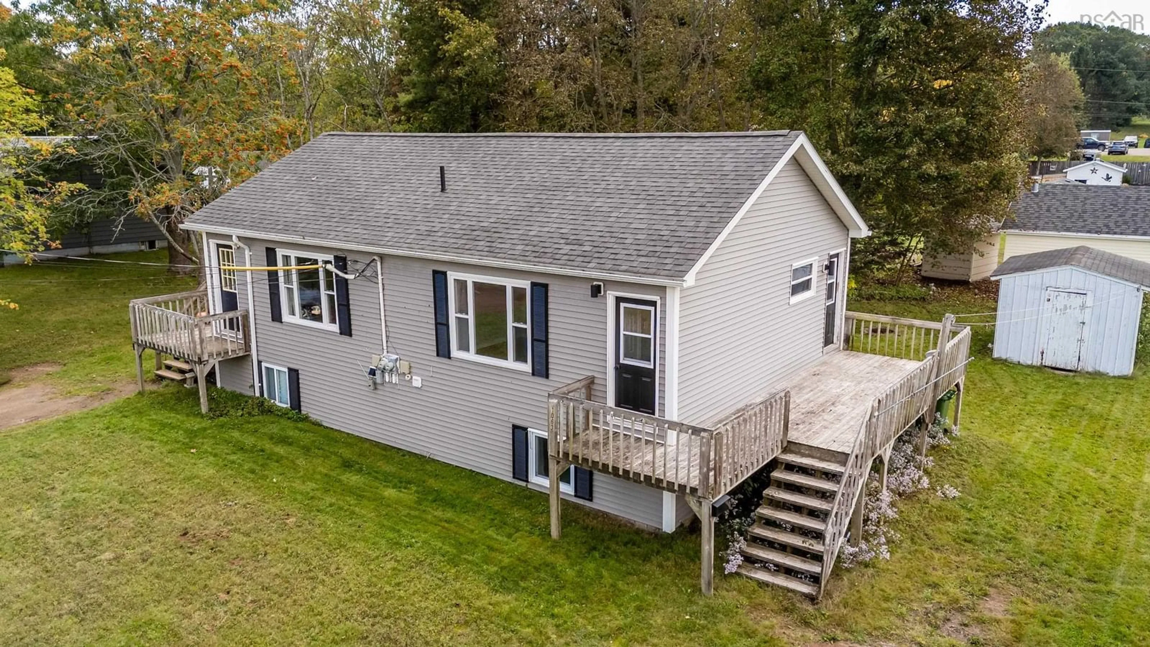 A pic from outside/outdoor area/front of a property/back of a property/a pic from drone, building for 1063/1065 Camhill Crt, North Kentville Nova Scotia B4N 2X5