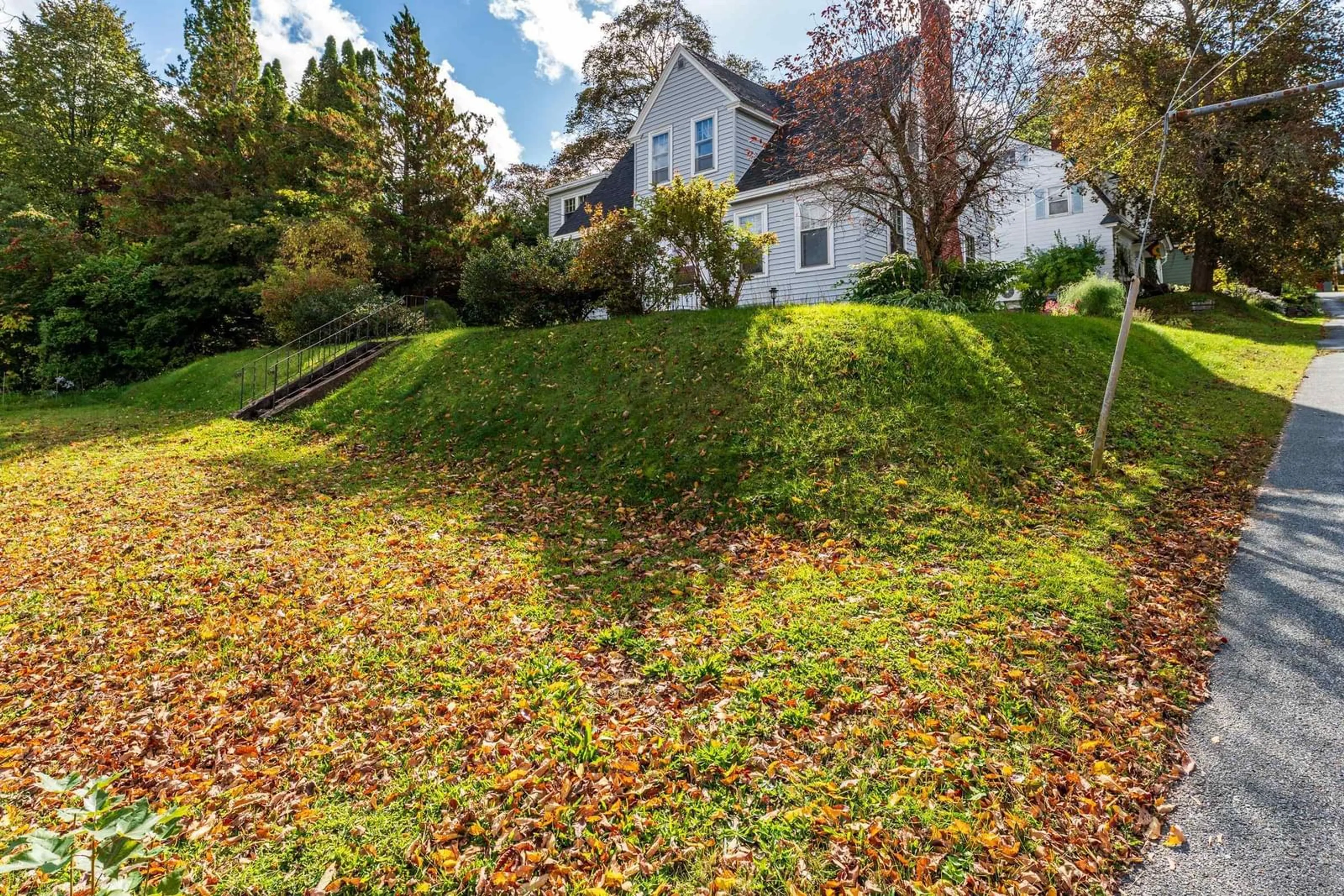 A pic from outside/outdoor area/front of a property/back of a property/a pic from drone, unknown for 1 Orchard Road, Kentville Nova Scotia B4N 1R7