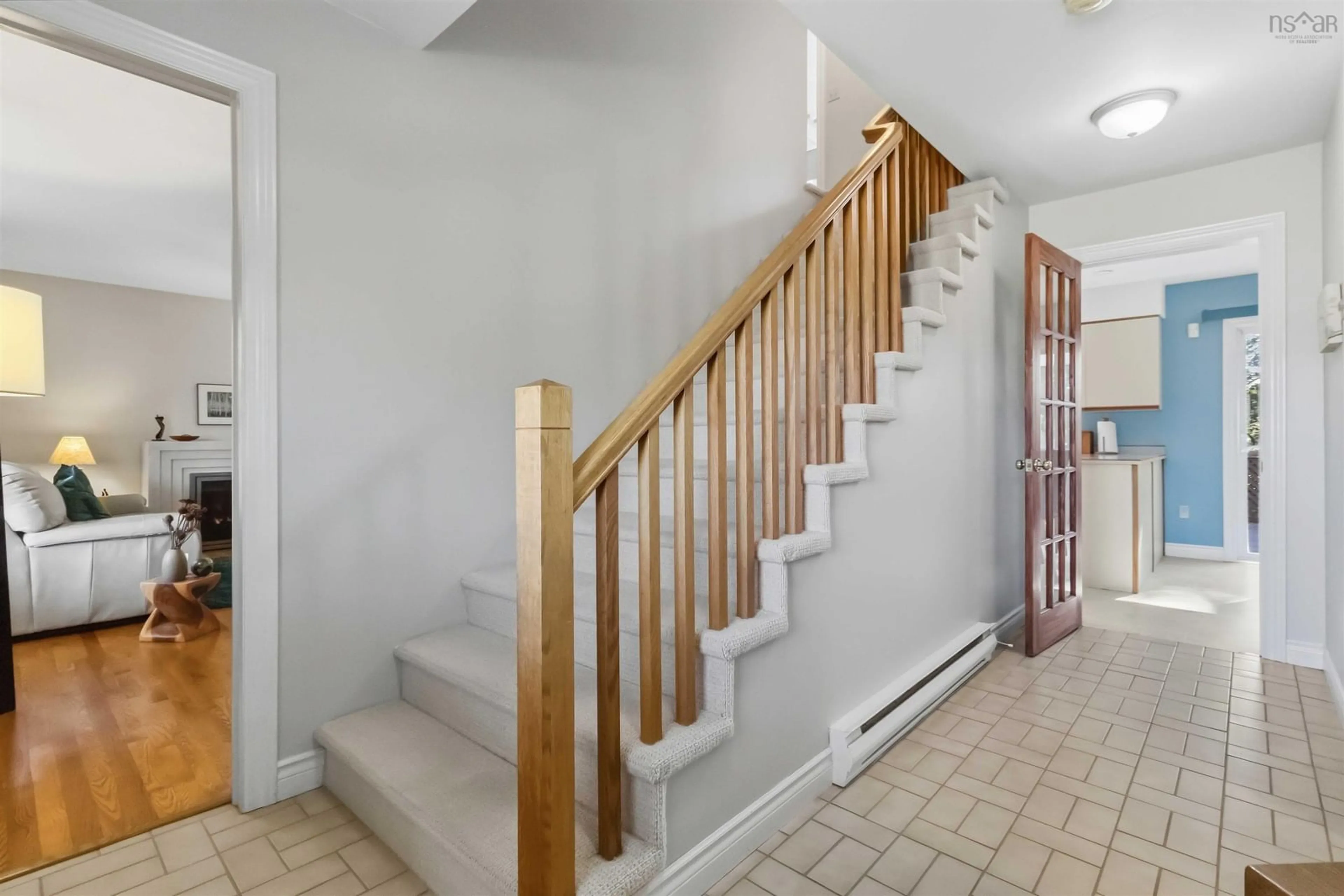 Unknown for 32 Bow St, Dartmouth Nova Scotia B2Y 4P6