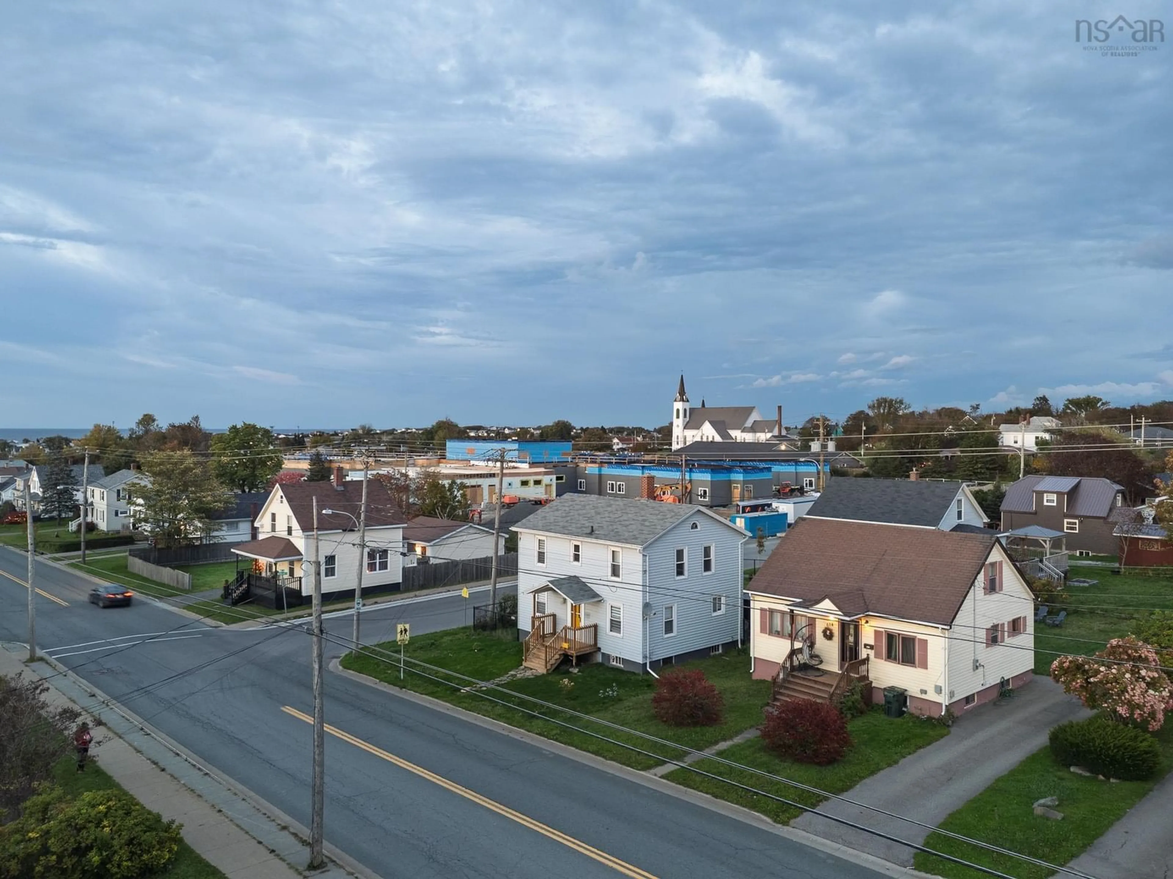 A pic from outside/outdoor area/front of a property/back of a property/a pic from drone, street for 610 King St, New Waterford Nova Scotia B1H 3Z3