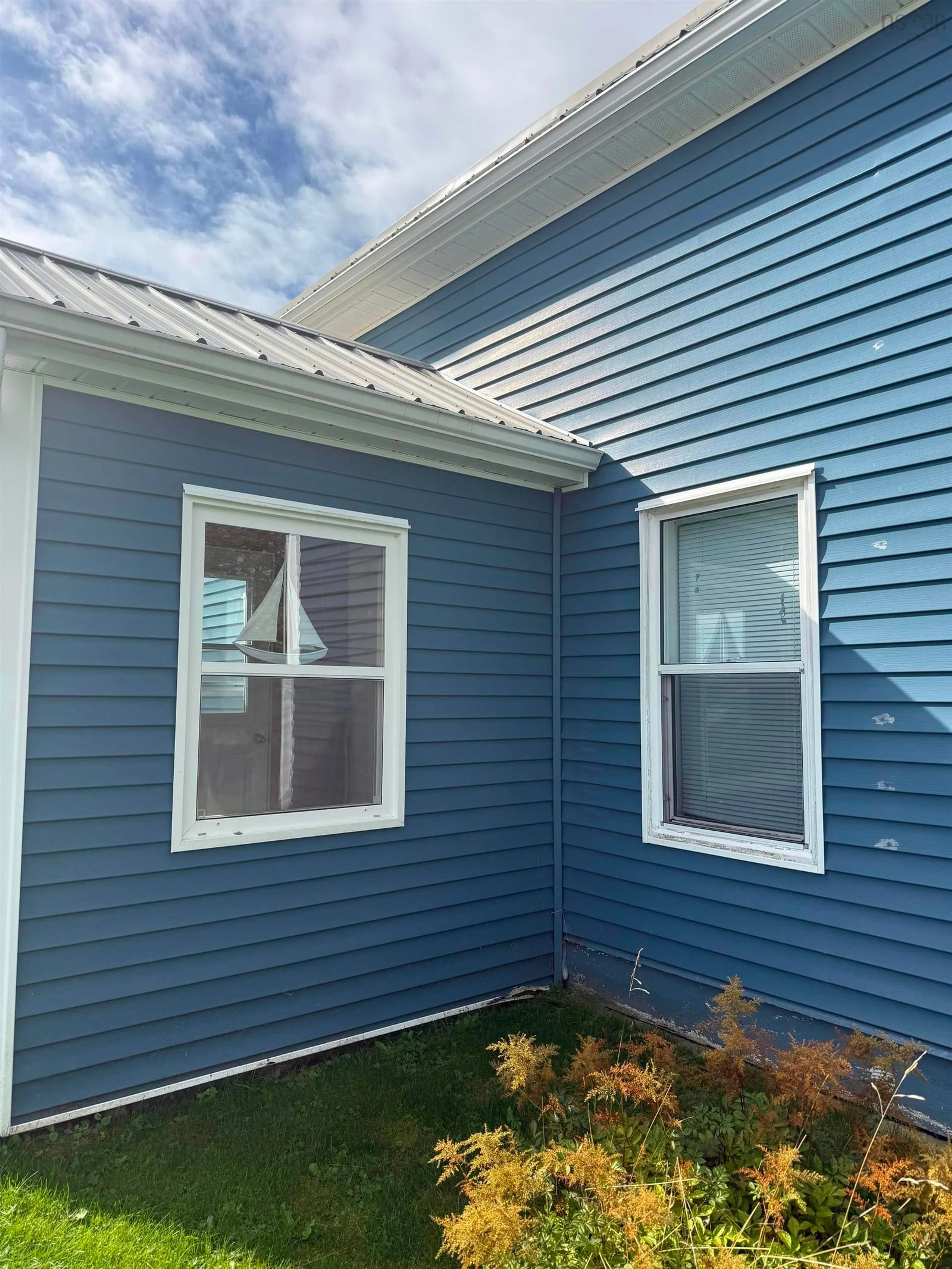 Home with vinyl exterior material, street for 186 Port Bickerton Village Rd, Port Bickerton Nova Scotia B0J 1A0