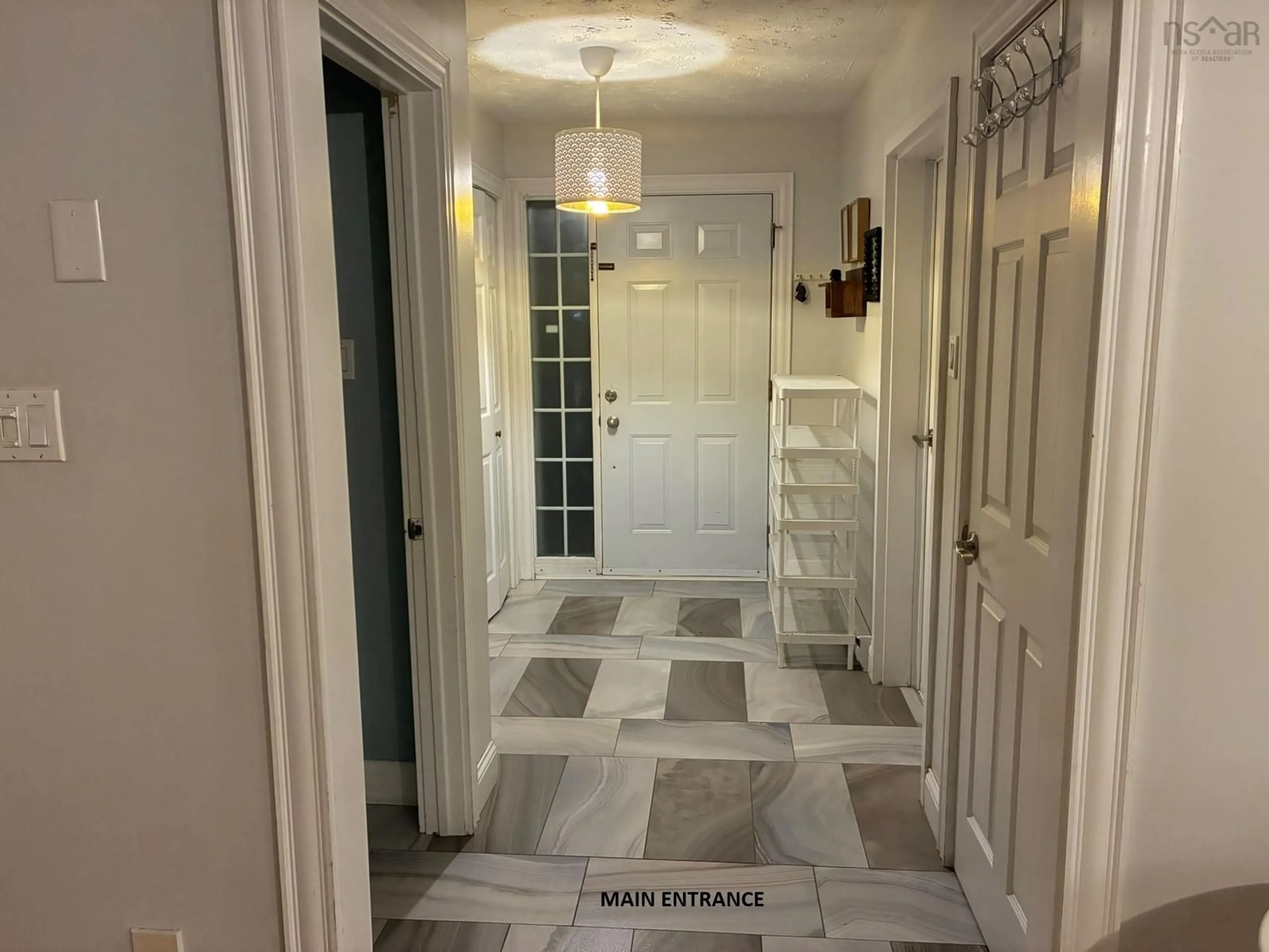 Indoor foyer for 22 Cedar Cres, Cole Harbour Nova Scotia B2V 1Y6