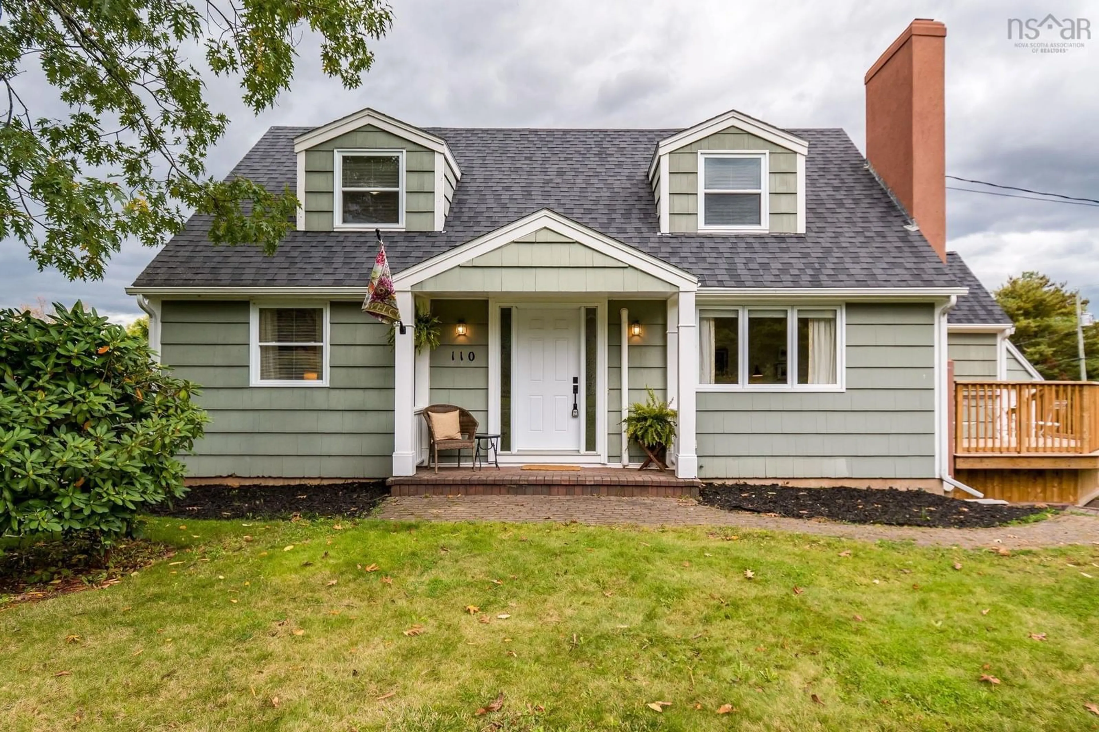 Home with vinyl exterior material, street for 110 Skyway Dr, Wolfville Nova Scotia B4P 1S4