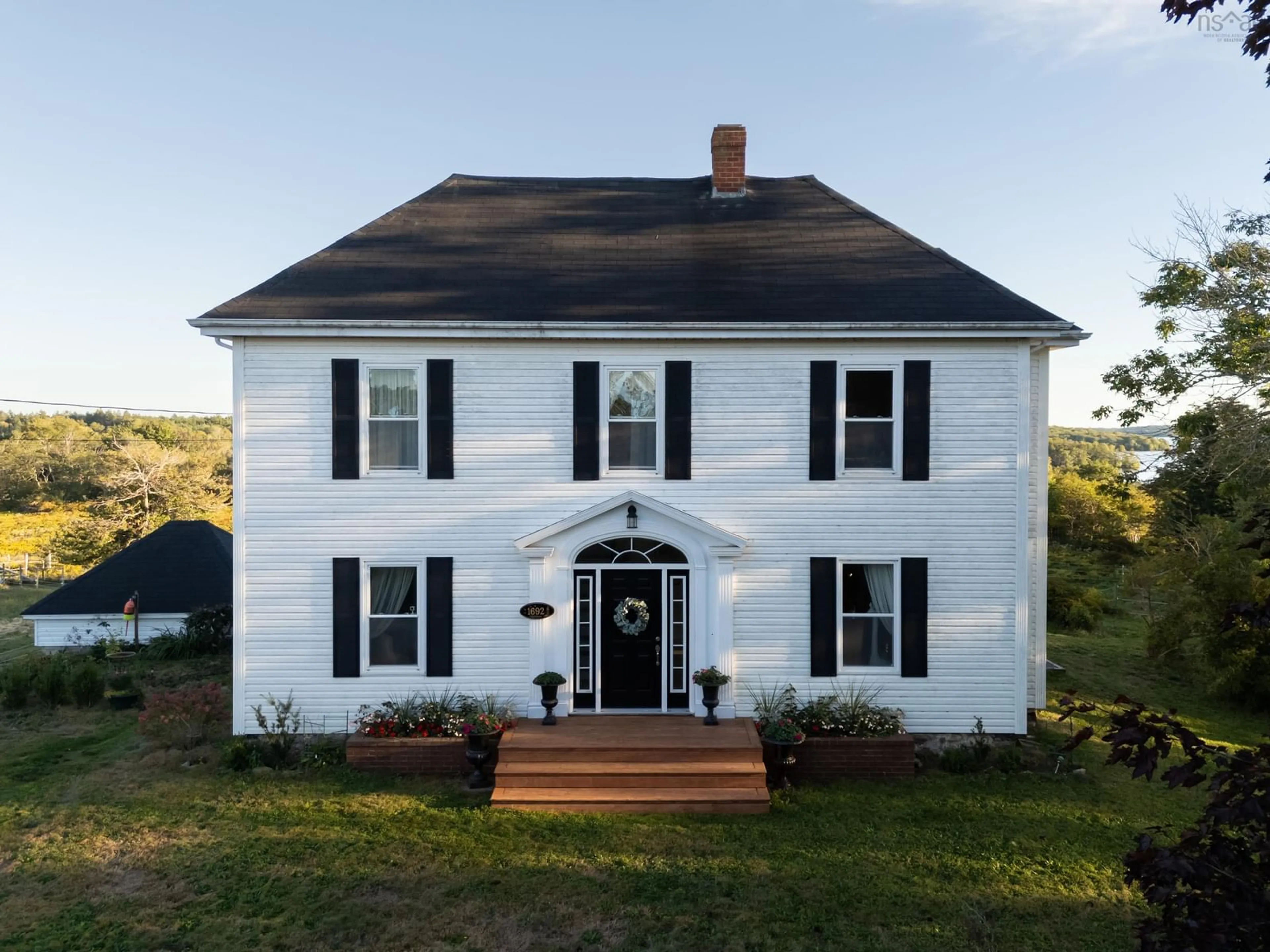 Home with vinyl exterior material, building for 1692 Raynardton Rd, Raynardton Nova Scotia B0W 3M0