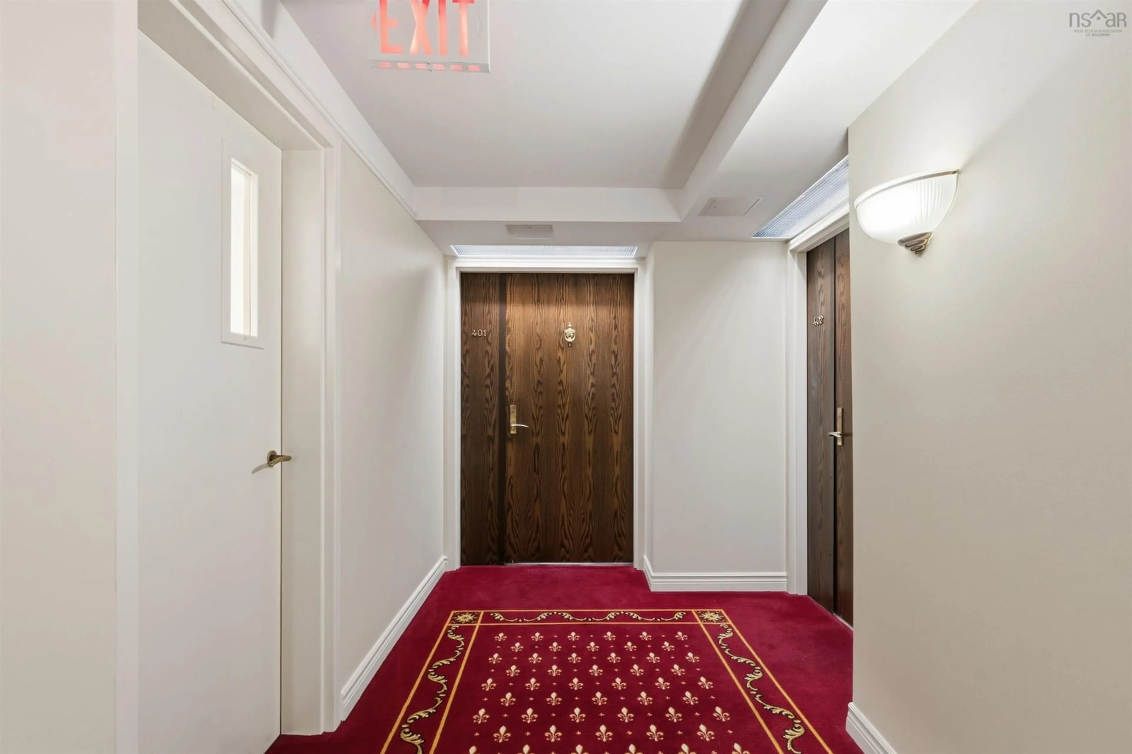 Indoor foyer for 1470 Summer St #401, Halifax Nova Scotia B3H 3A3