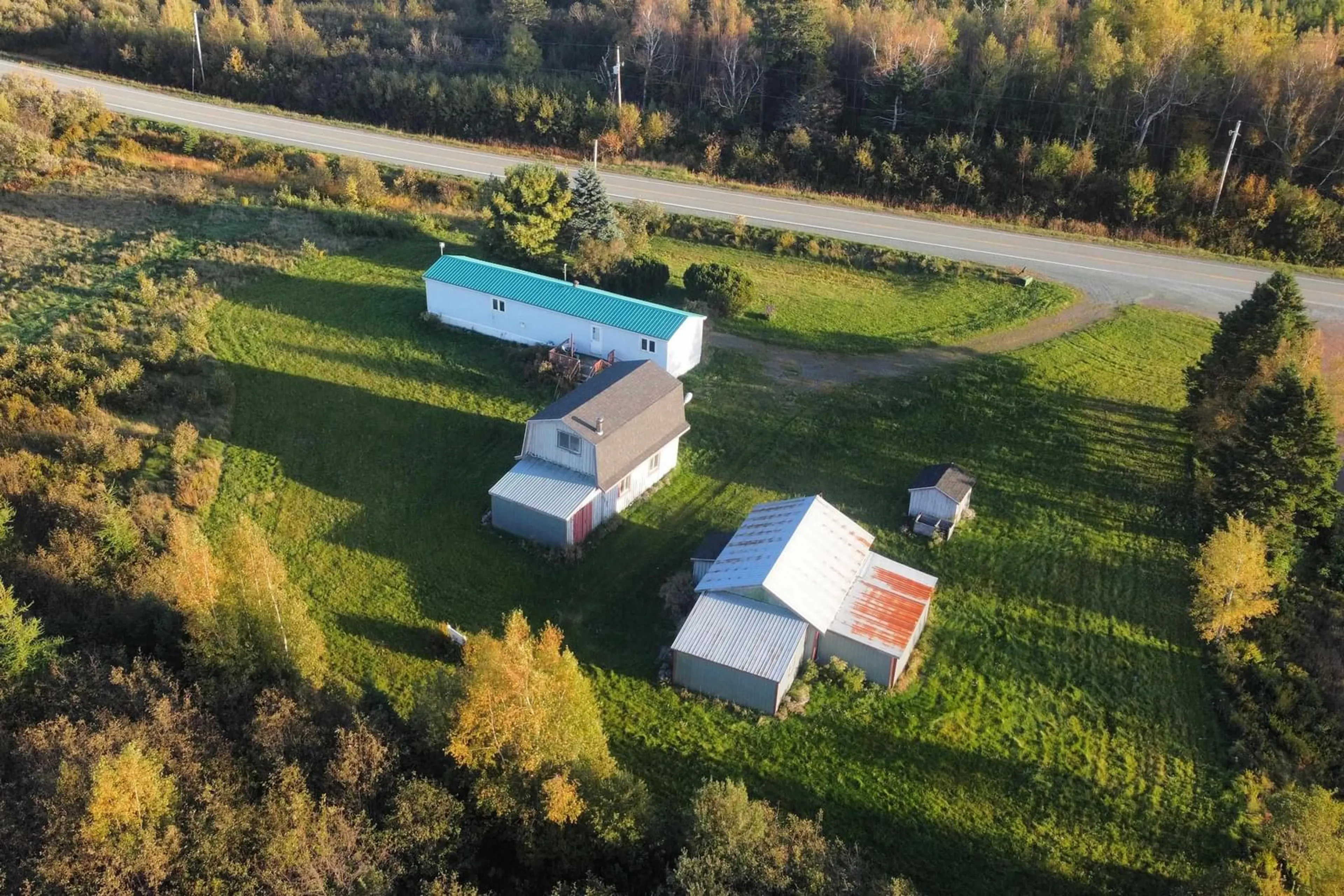 A pic from outside/outdoor area/front of a property/back of a property/a pic from drone, unknown for 5951 Highway 6, Linden Nova Scotia B4H 3Y2