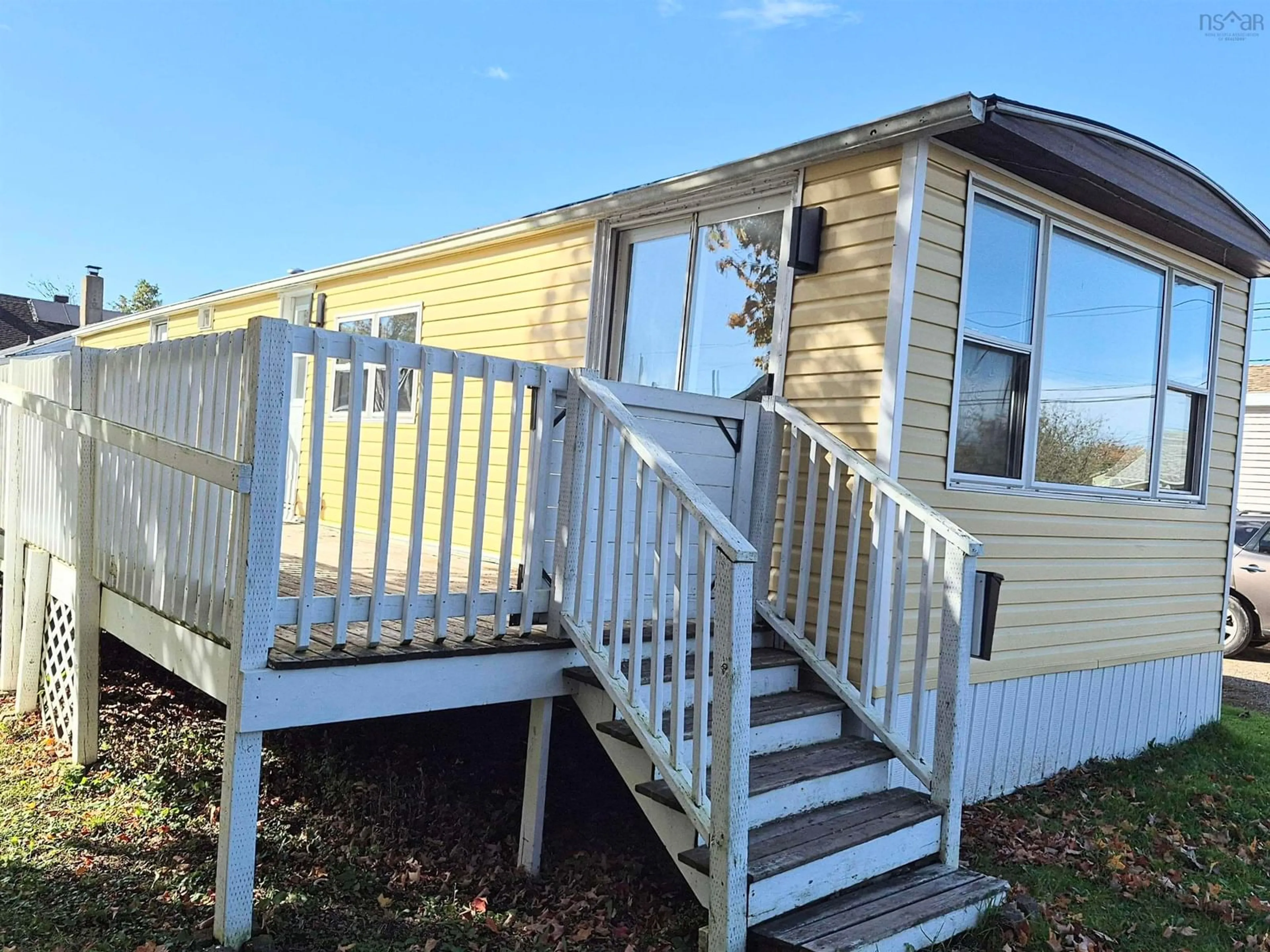 A pic from outside/outdoor area/front of a property/back of a property/a pic from drone, unknown for 3D Moore St, Truro Nova Scotia B2N 4N8