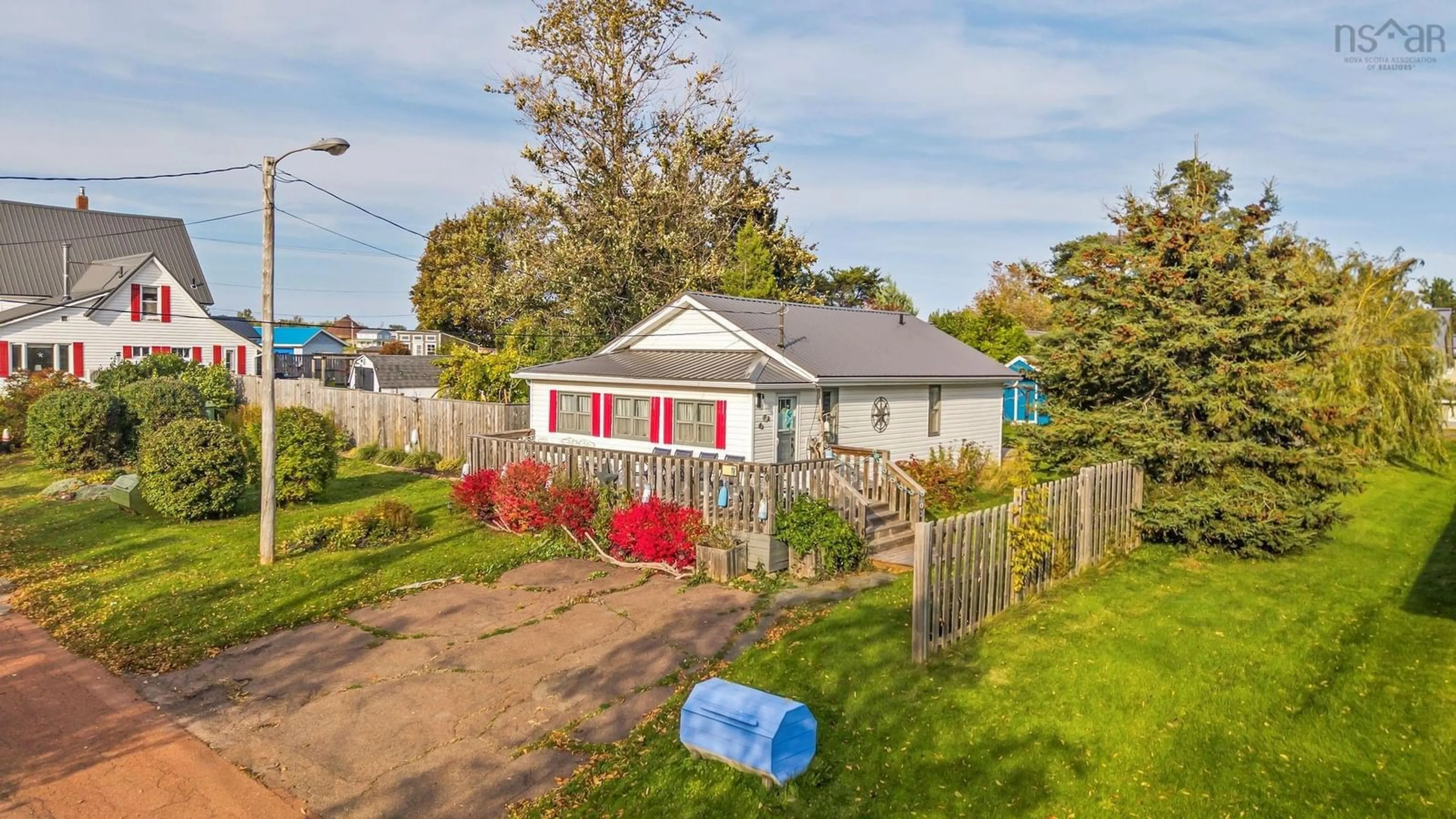 A pic from outside/outdoor area/front of a property/back of a property/a pic from drone, street for 40 Walton Street, Pugwash Nova Scotia B0K 1L0