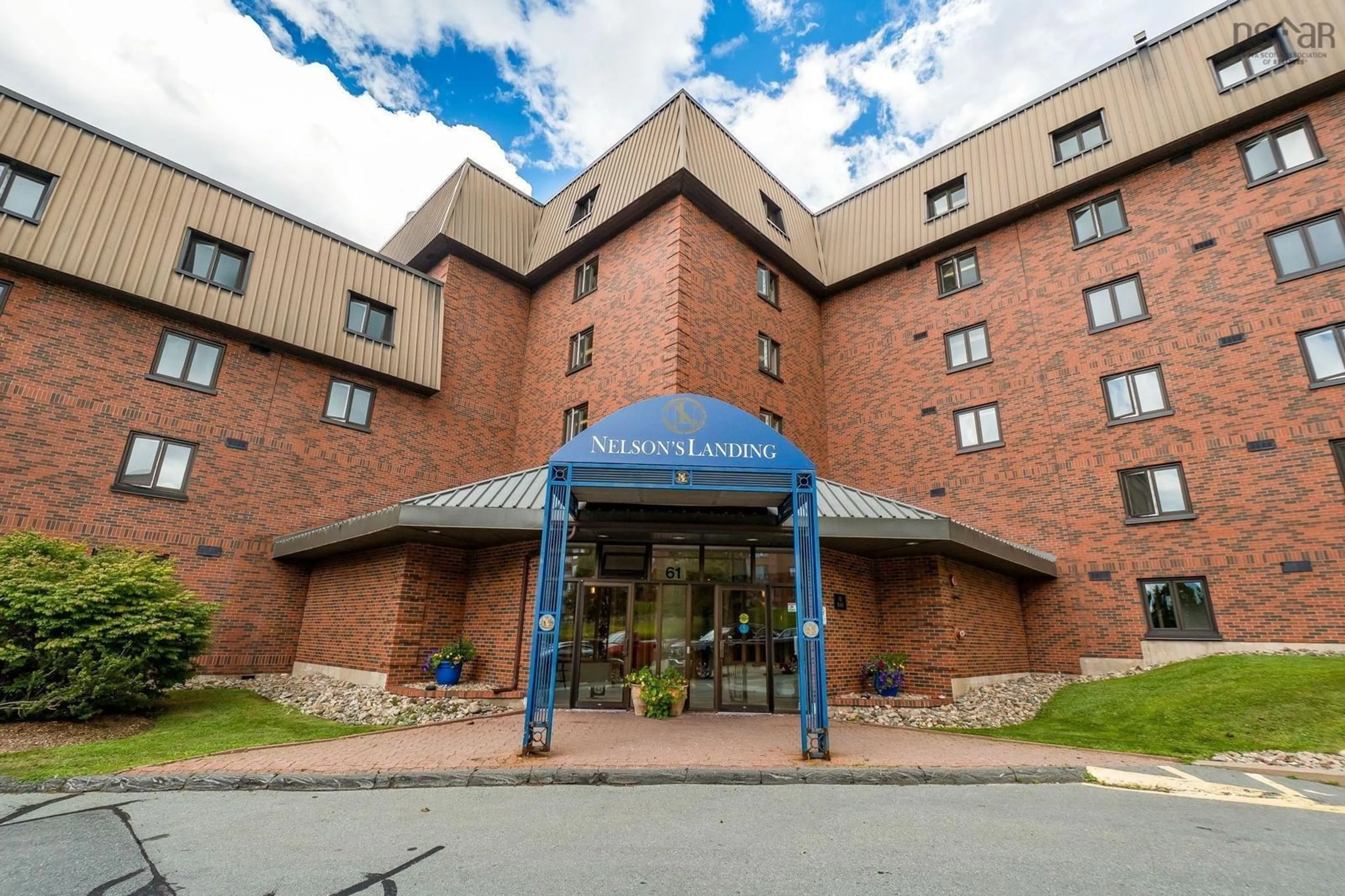 Indoor foyer for 61 Nelsons Landing Blvd #205, Bedford Nova Scotia B4A 3X3