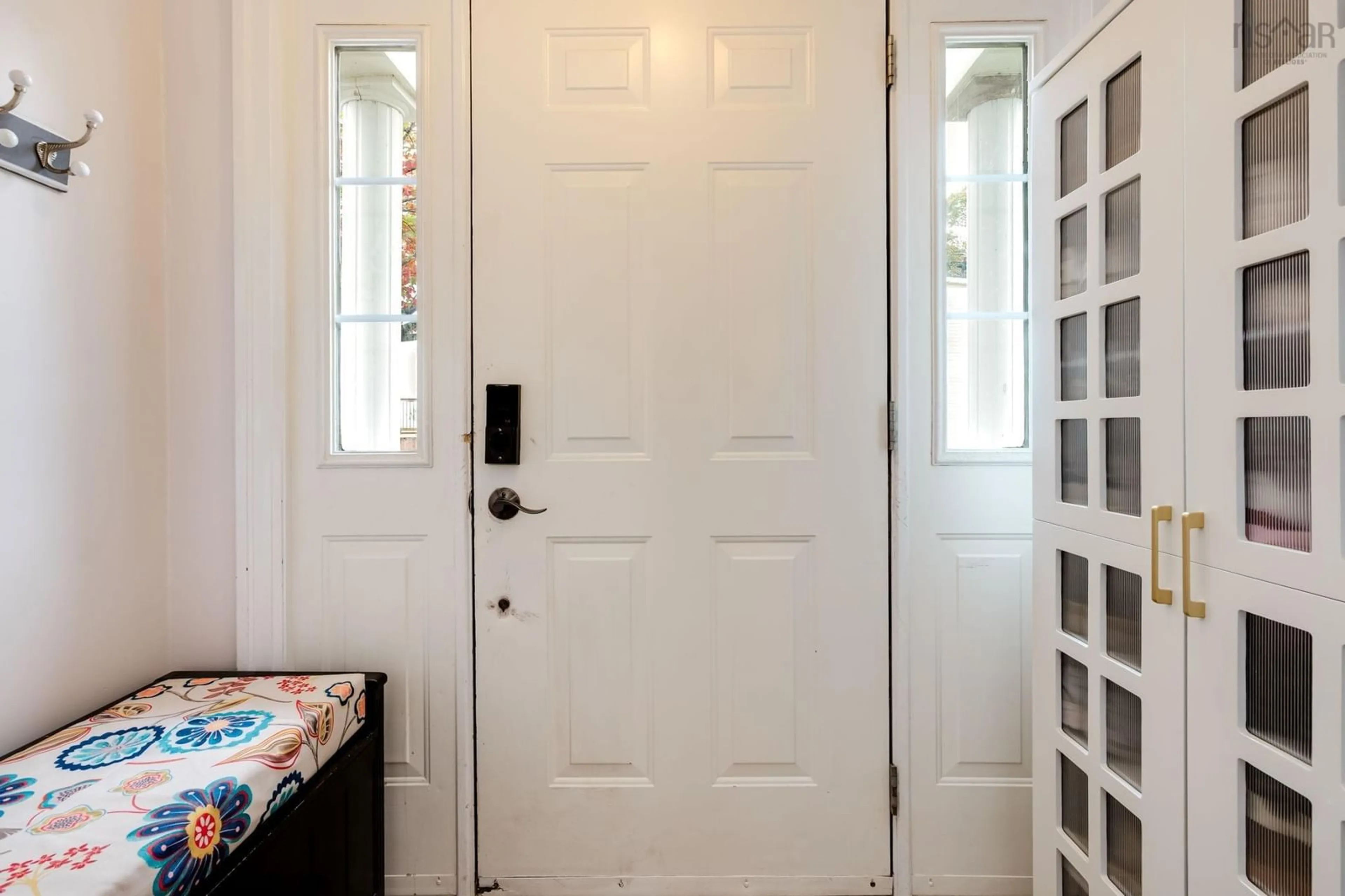Indoor entryway for 14 Bolton Terr, Dartmouth Nova Scotia B2Y 2Z3