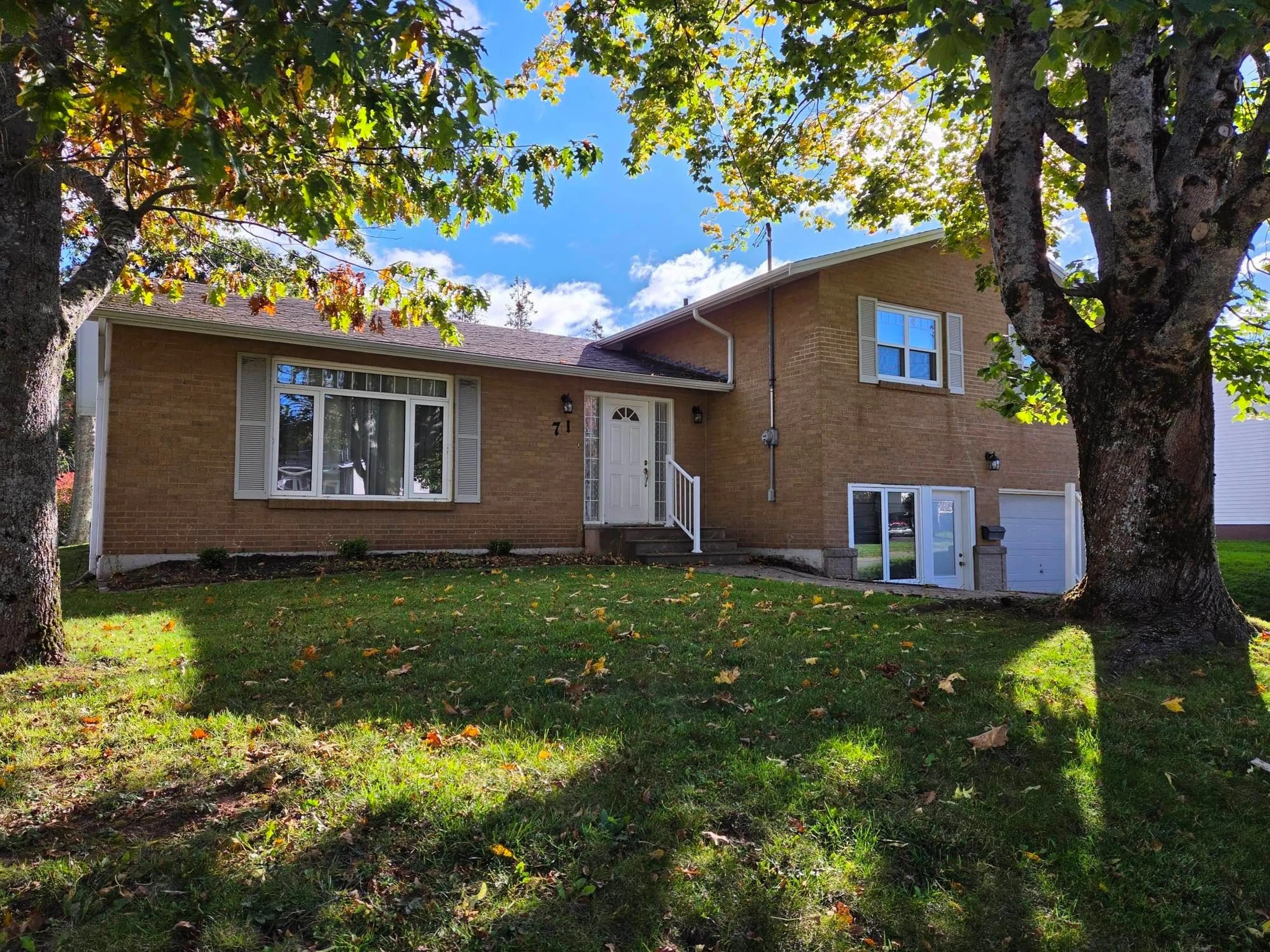 Unknown for 71 Harris Avenue, Truro Nova Scotia B2N 3N3