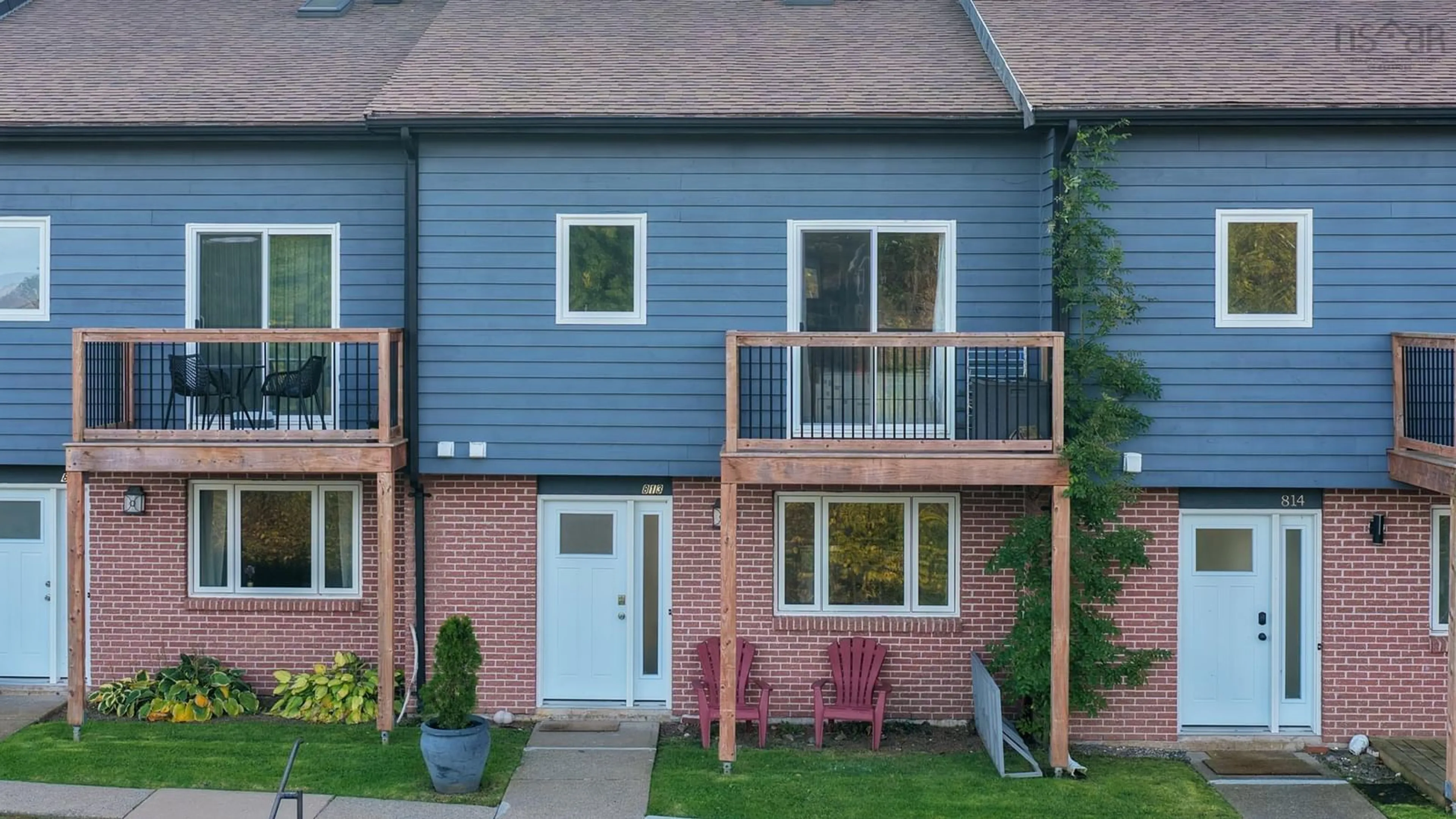 Home with vinyl exterior material, street for 8 Blomidon Terr #813, Wolfville Nova Scotia B4P 1M1