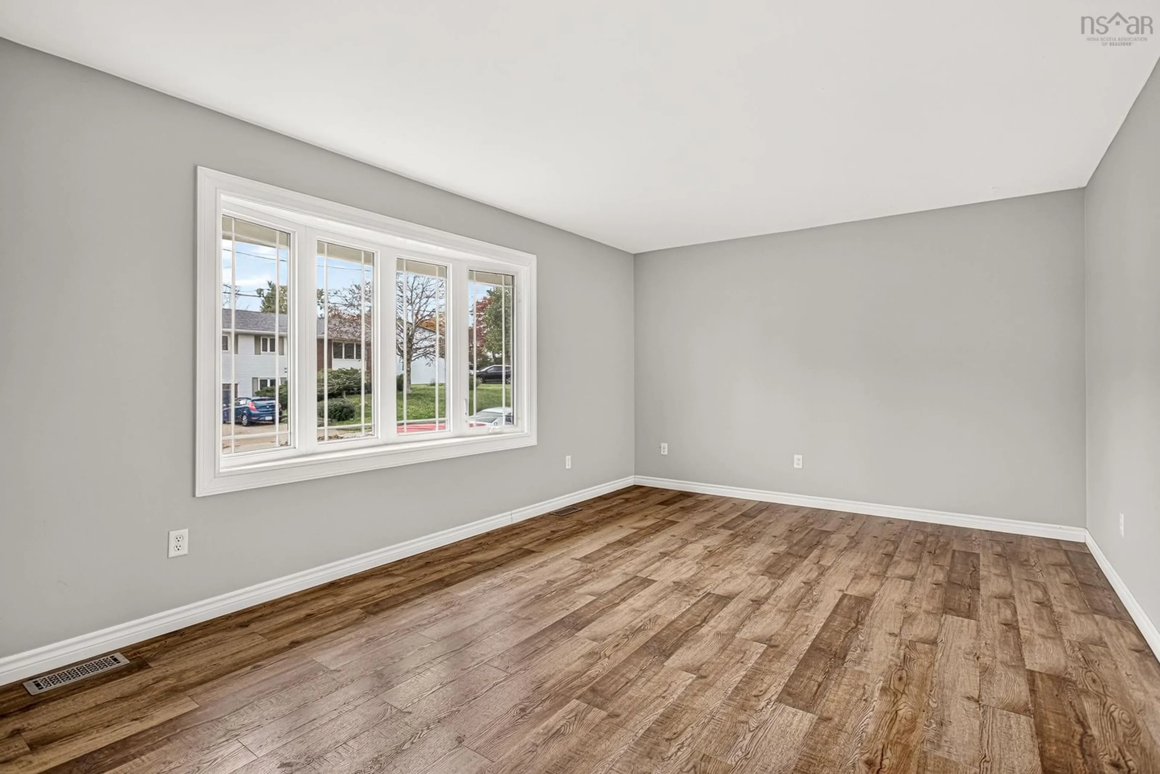 A pic of a room for 51 John Cross Dr, Dartmouth Nova Scotia B2W 1X1
