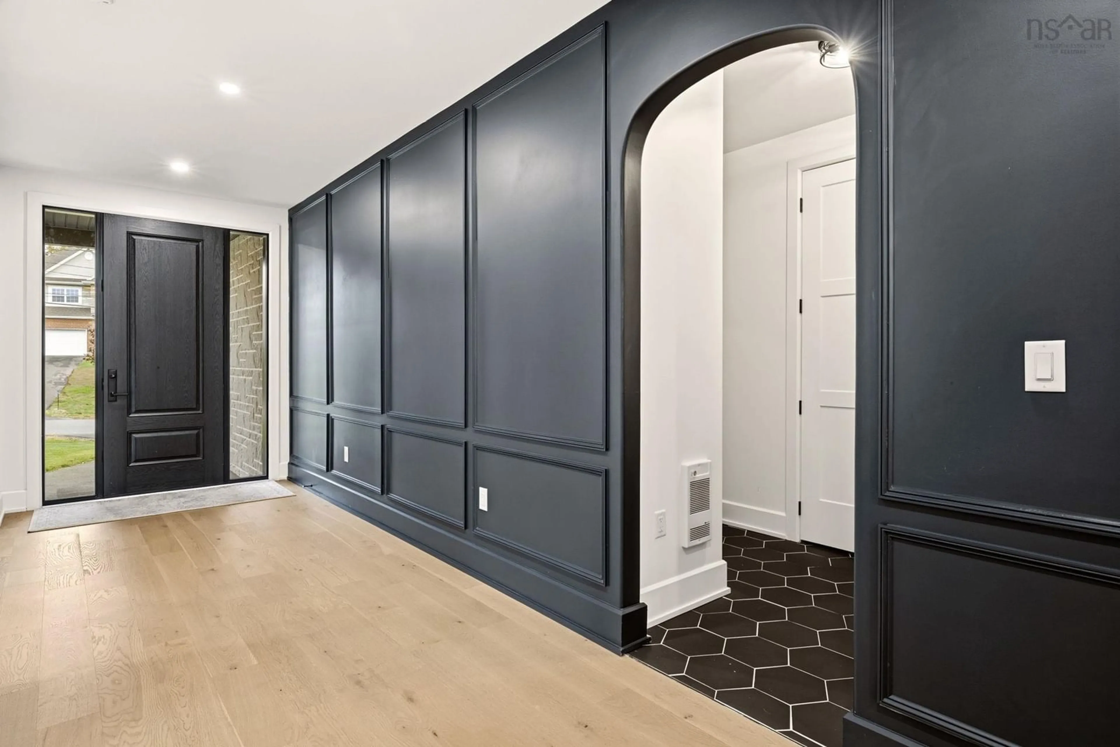 Indoor entryway for 105 Wexford Dr, Valley Nova Scotia B6L 0B2