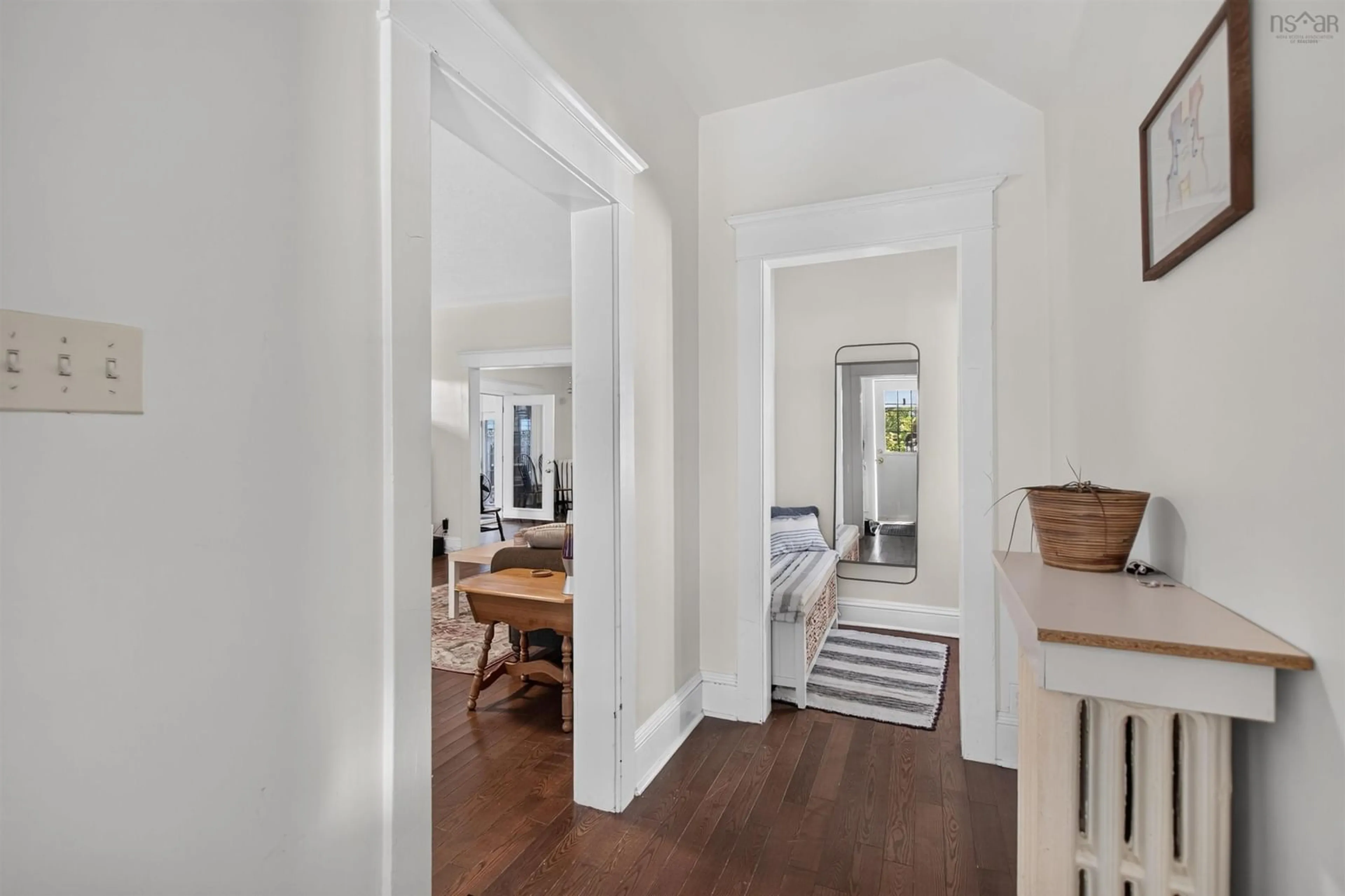 Indoor entryway for 6421/6423 Coburg Rd, Halifax Nova Scotia B3H 2A6