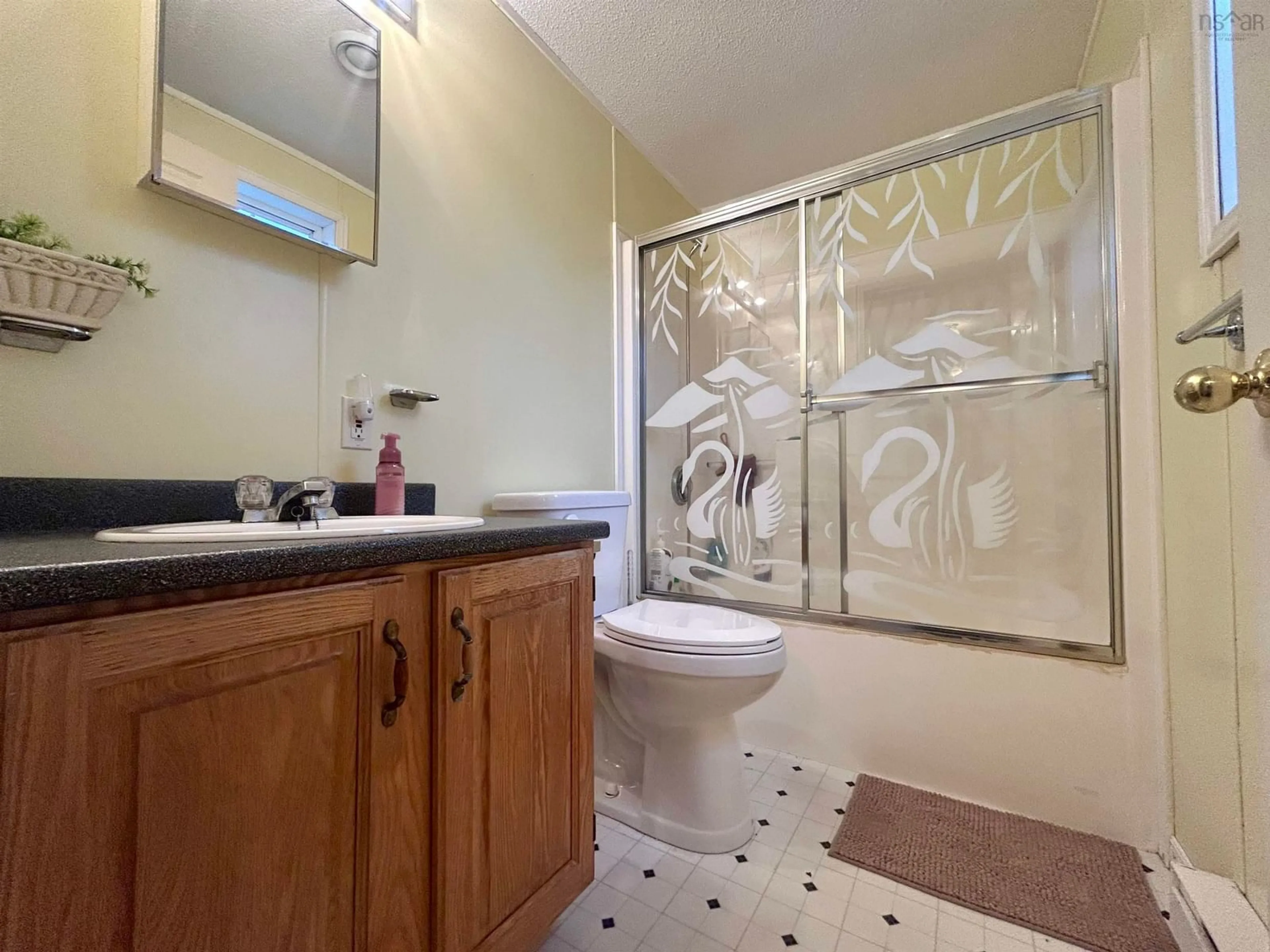 Standard bathroom, ceramic/tile floor for 27 High Street Estate, New Glasgow Nova Scotia B2H 4B8