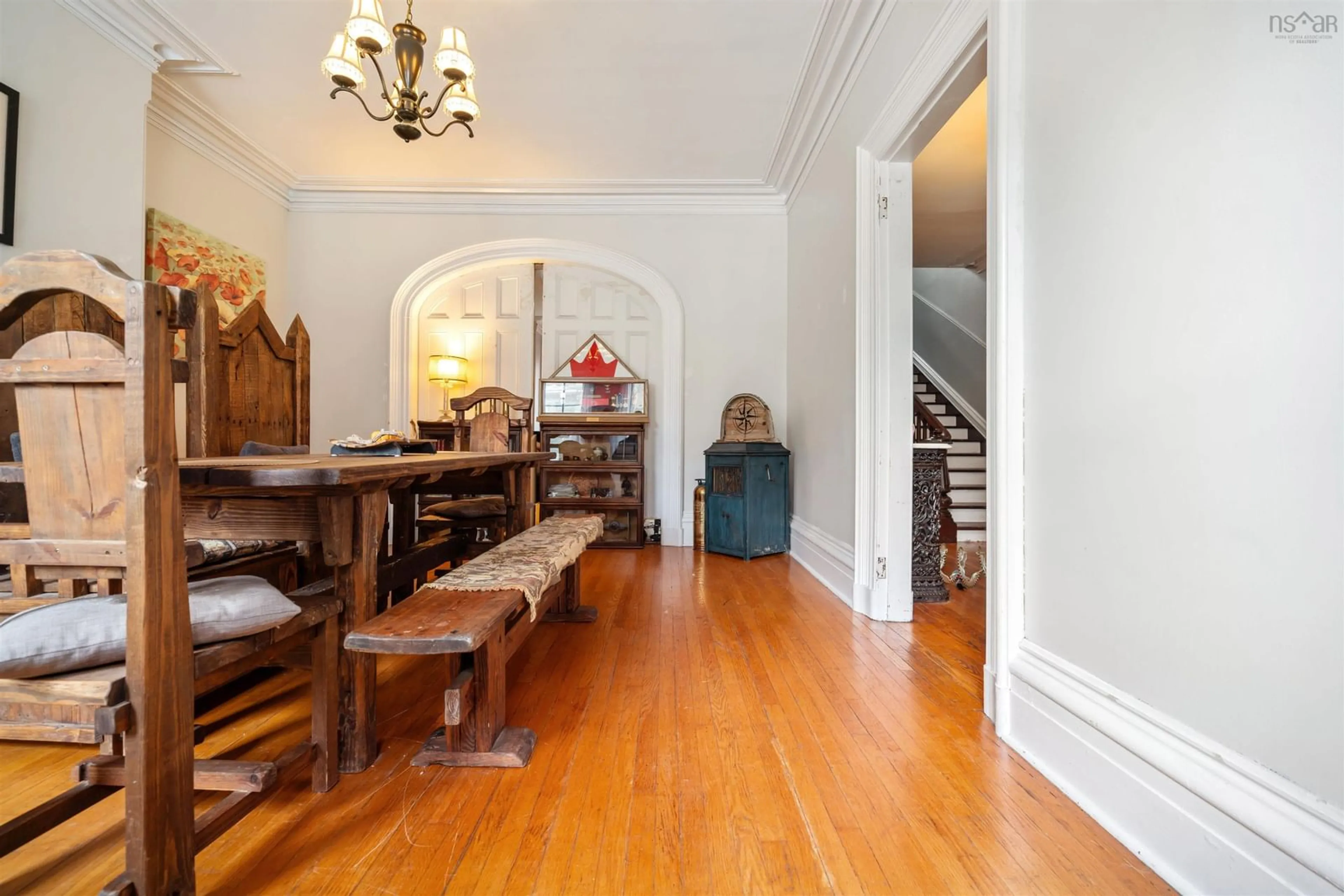 Indoor foyer for 75 Denoon St, Pictou Nova Scotia B0K 1H0