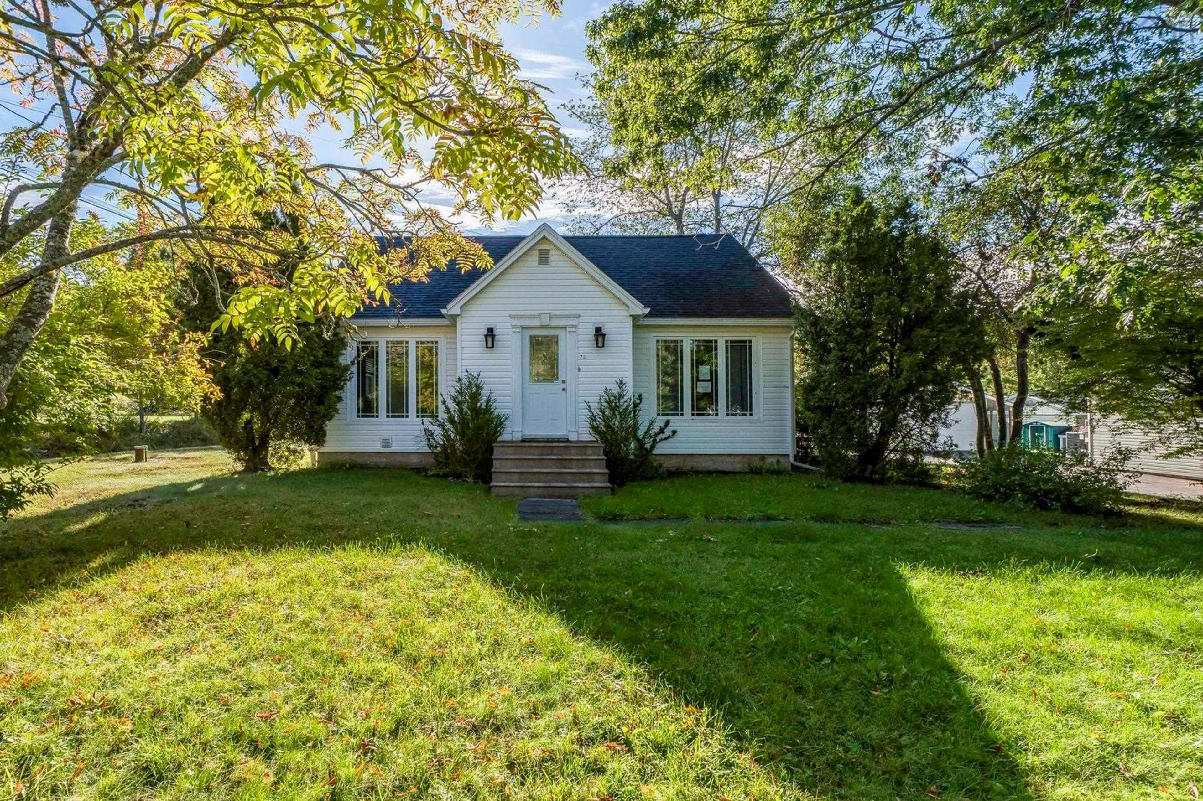 Unknown for 73 Holland Rd, Fletchers Lake Nova Scotia B2T 1A1