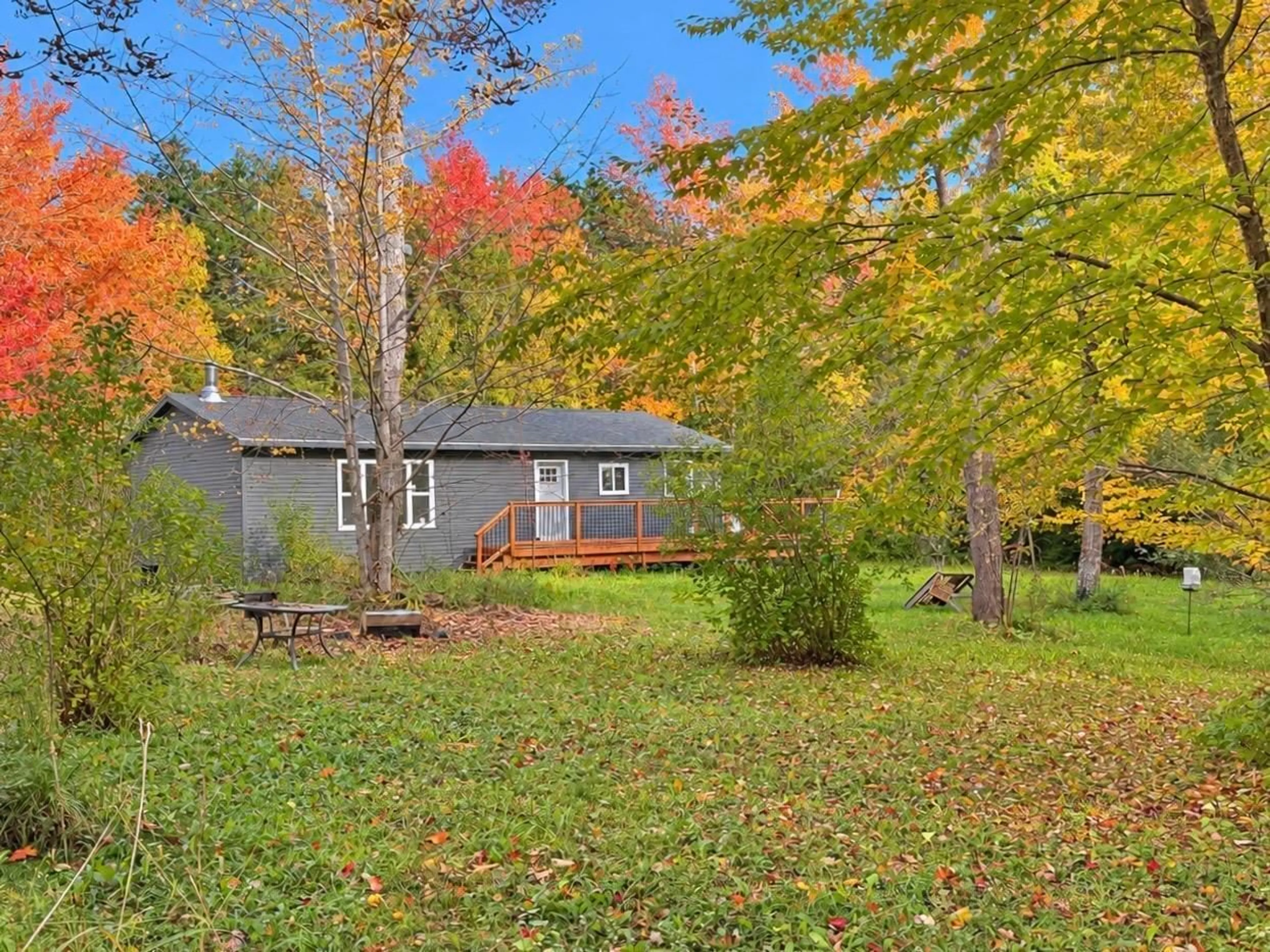 Shed for 334 Bayswater Dr, Cheverie Nova Scotia B0N 1G0