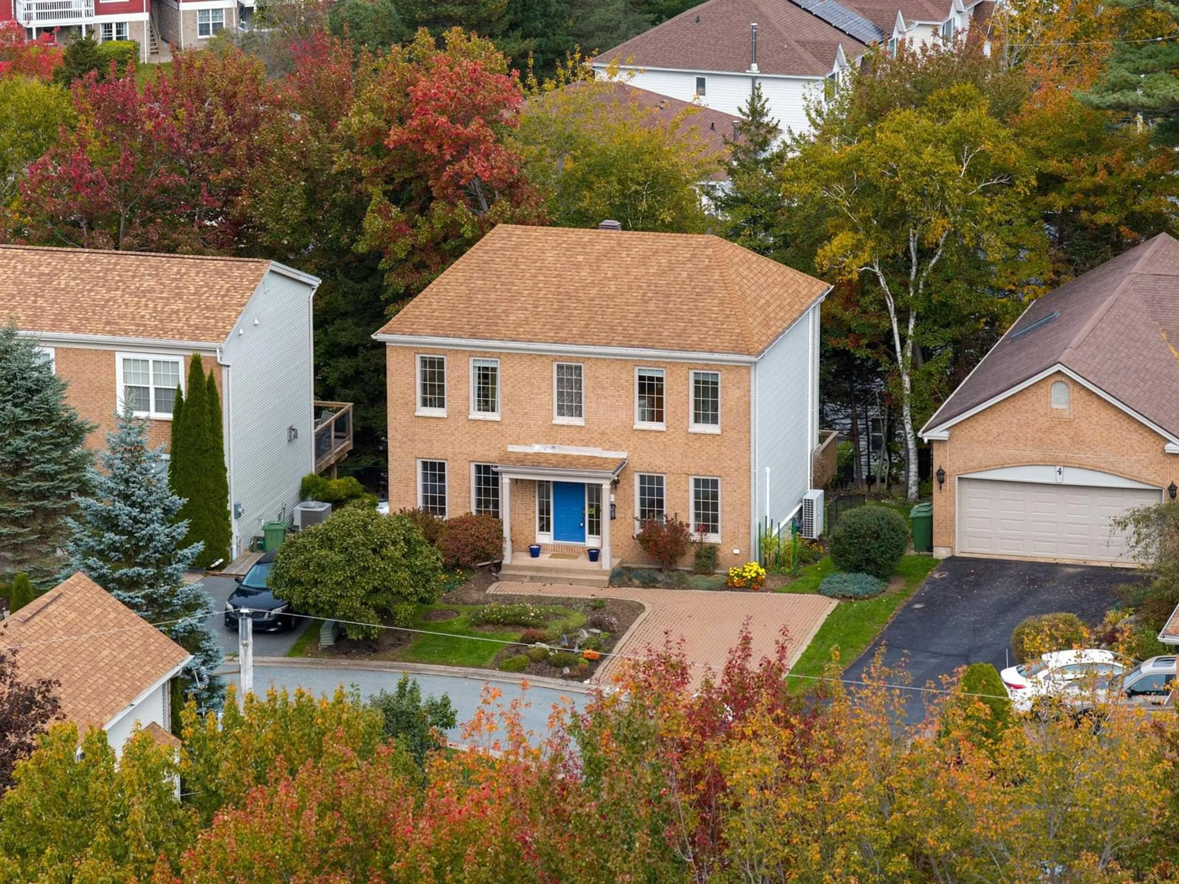 A pic from outside/outdoor area/front of a property/back of a property/a pic from drone, street for 5 Clipper Crt, Bedford Nova Scotia B4A 4A8