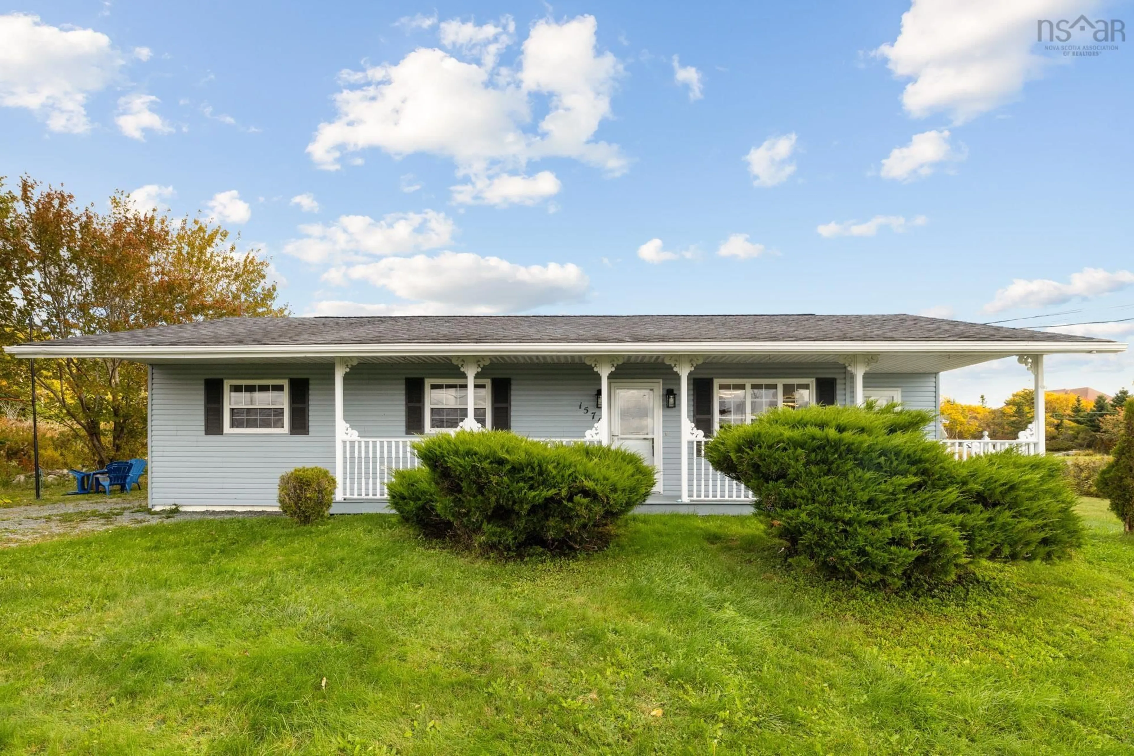 Home with vinyl exterior material, unknown for 1570 Terence Bay Rd, Terence Bay Nova Scotia B3T 1X8