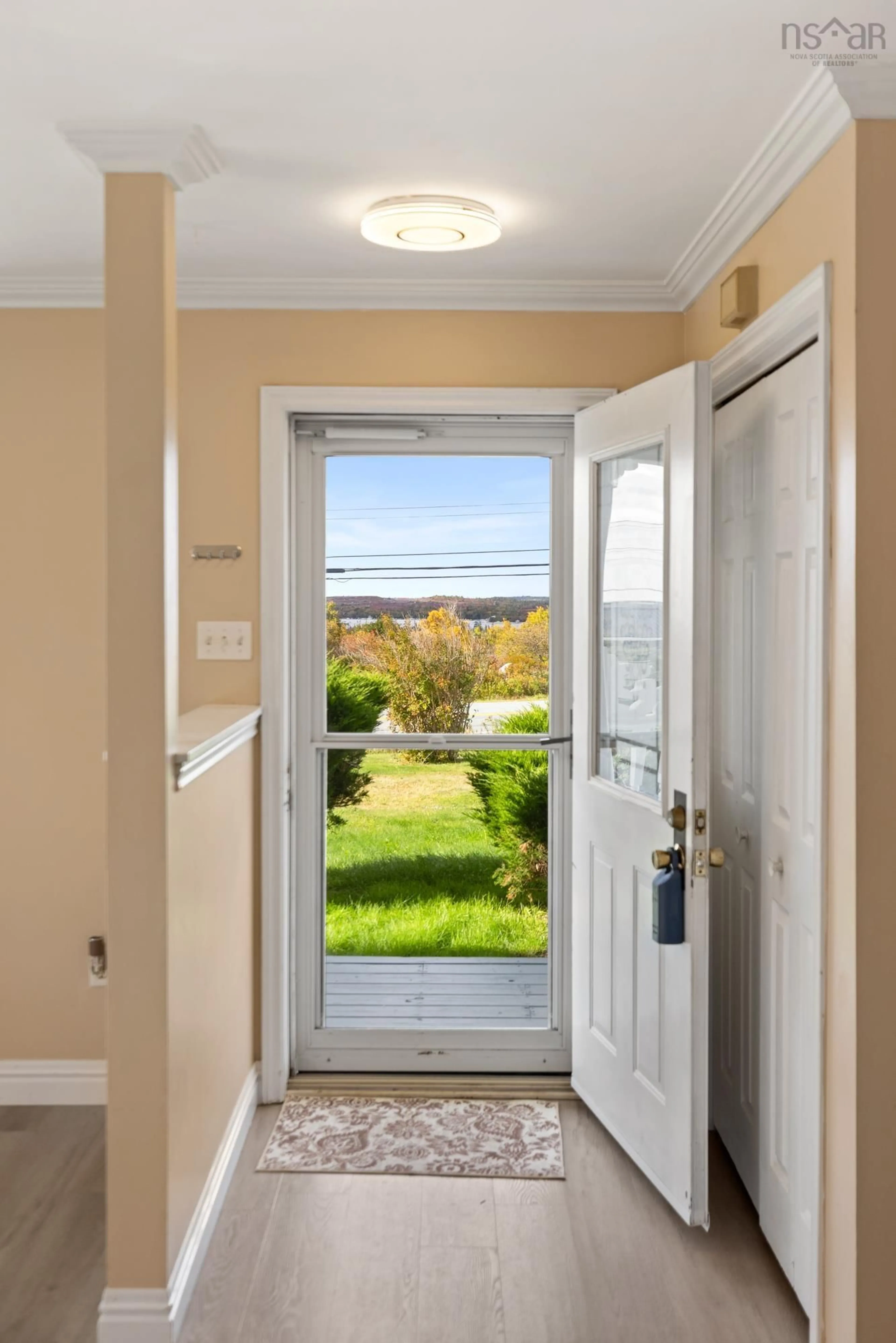 Indoor entryway for 1570 Terence Bay Rd, Terence Bay Nova Scotia B3T 1X8