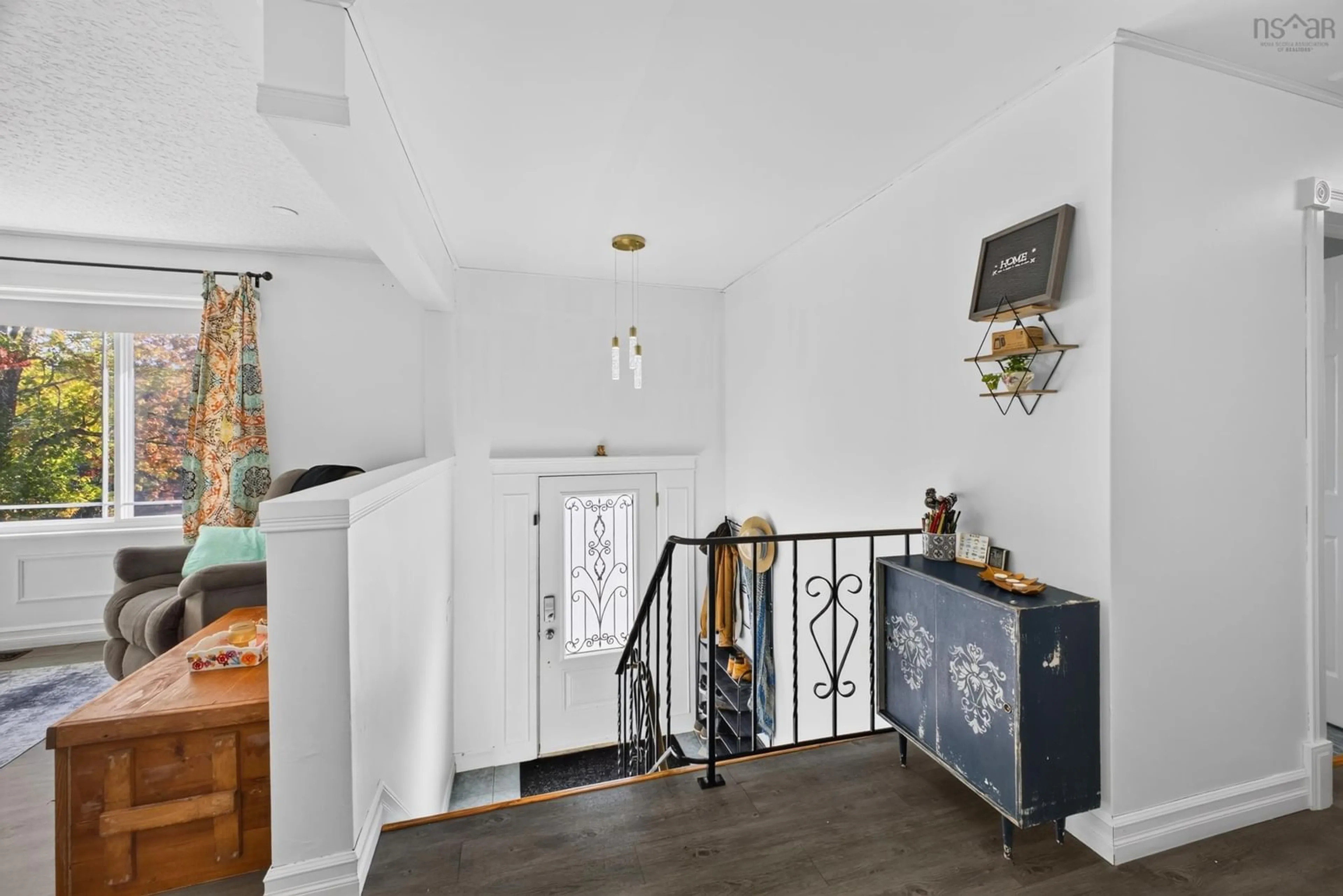 Indoor entryway for 3343 Highway 311, Nuttby Nova Scotia B6L 6H8