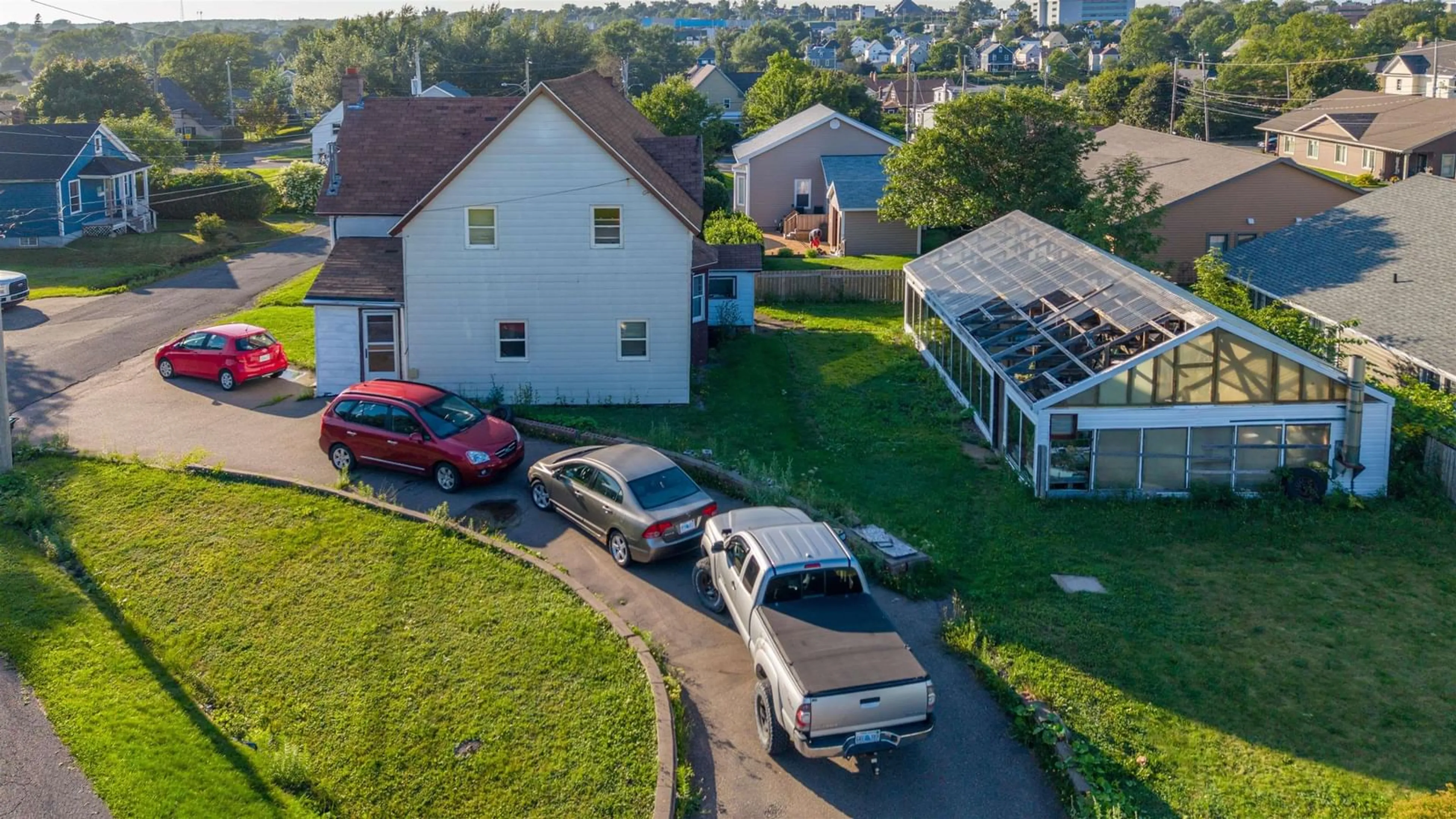 A pic from outside/outdoor area/front of a property/back of a property/a pic from drone, street for 3 Collins St, Glace Bay Nova Scotia B1C 1A5