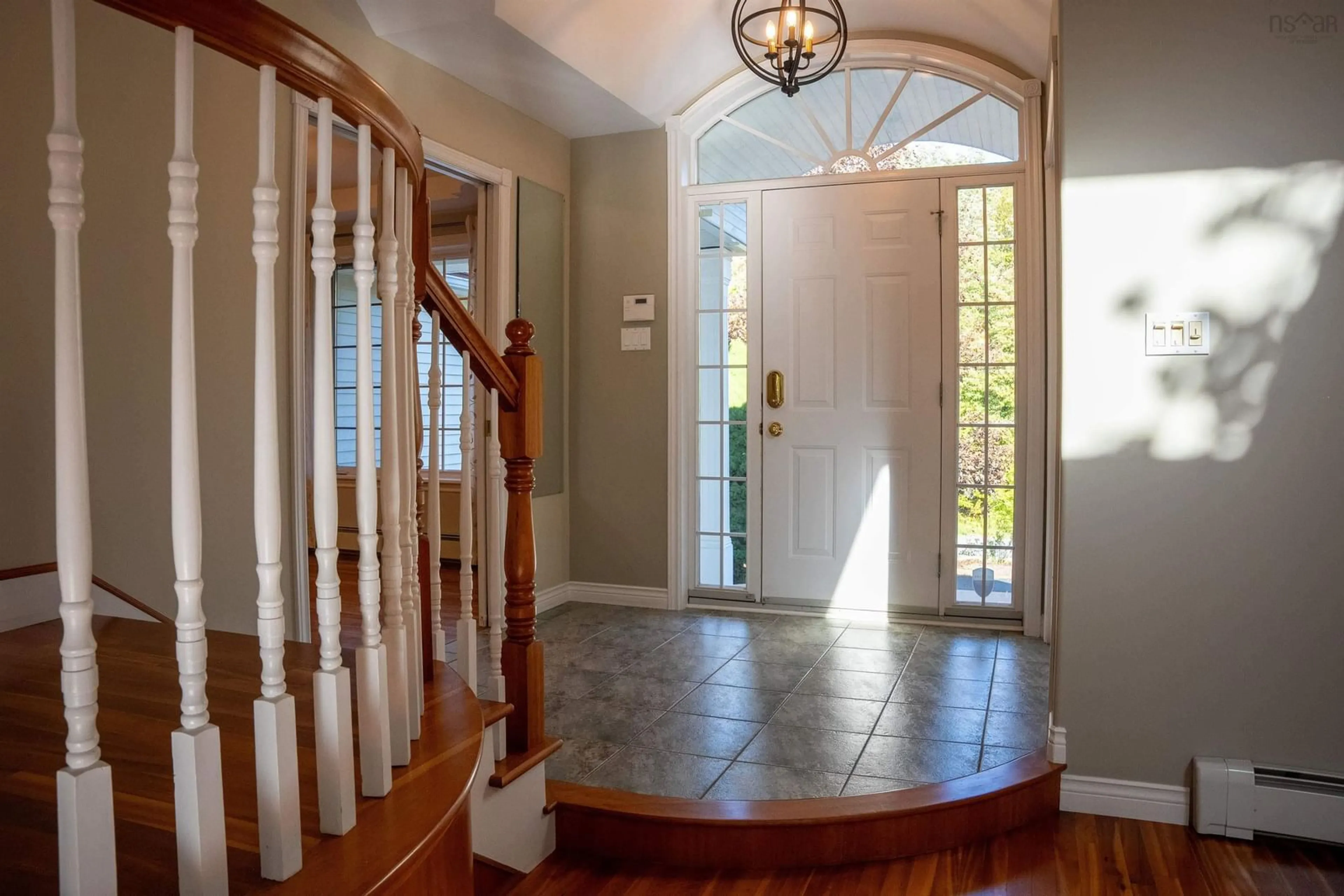 Indoor foyer for 24 Nottingham Dr, Stillwater Nova Scotia B3Z 1G4
