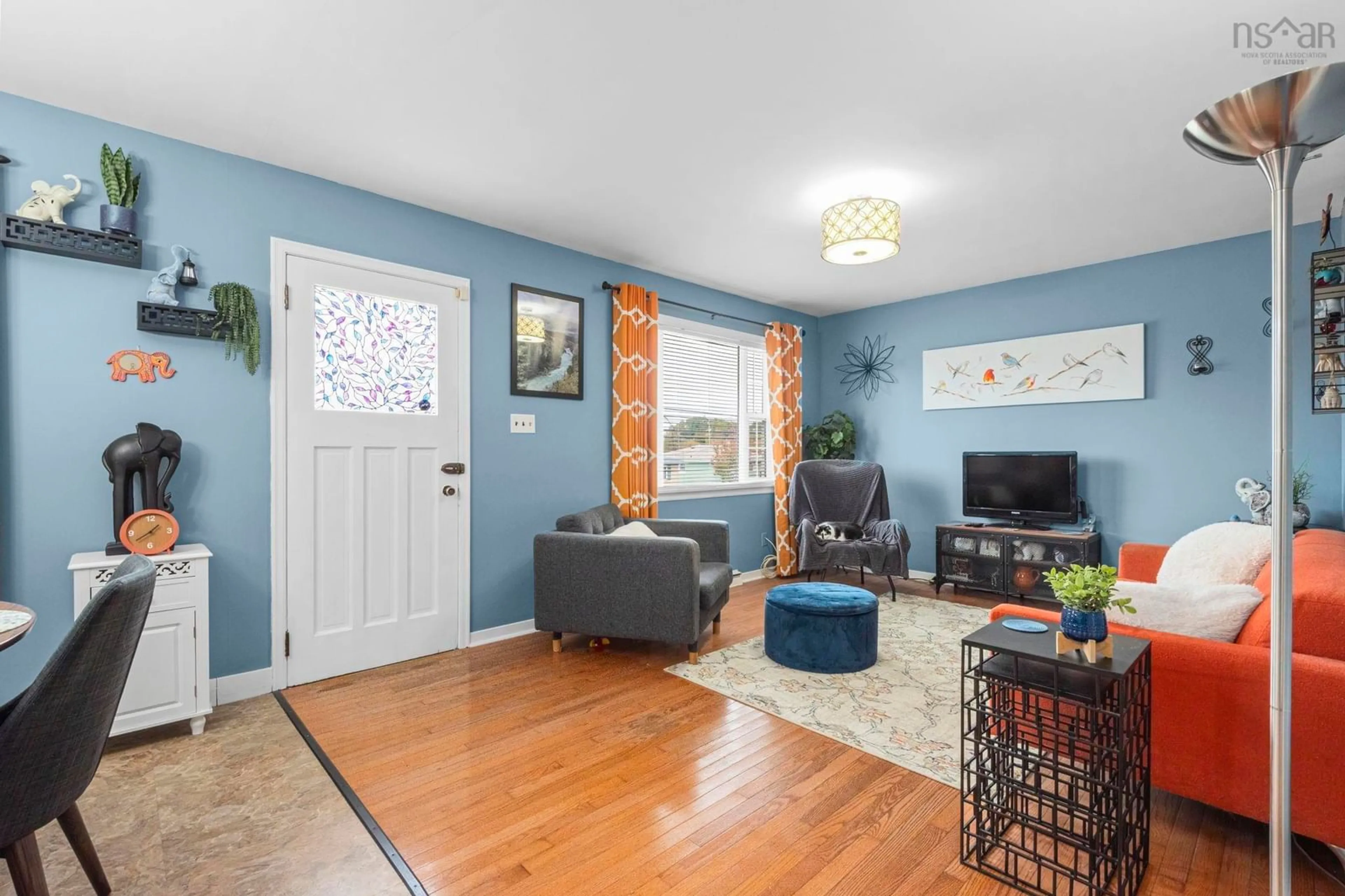 Living room with furniture, unknown for 193 Albro Lake Rd, Dartmouth Nova Scotia B3A 3Z5