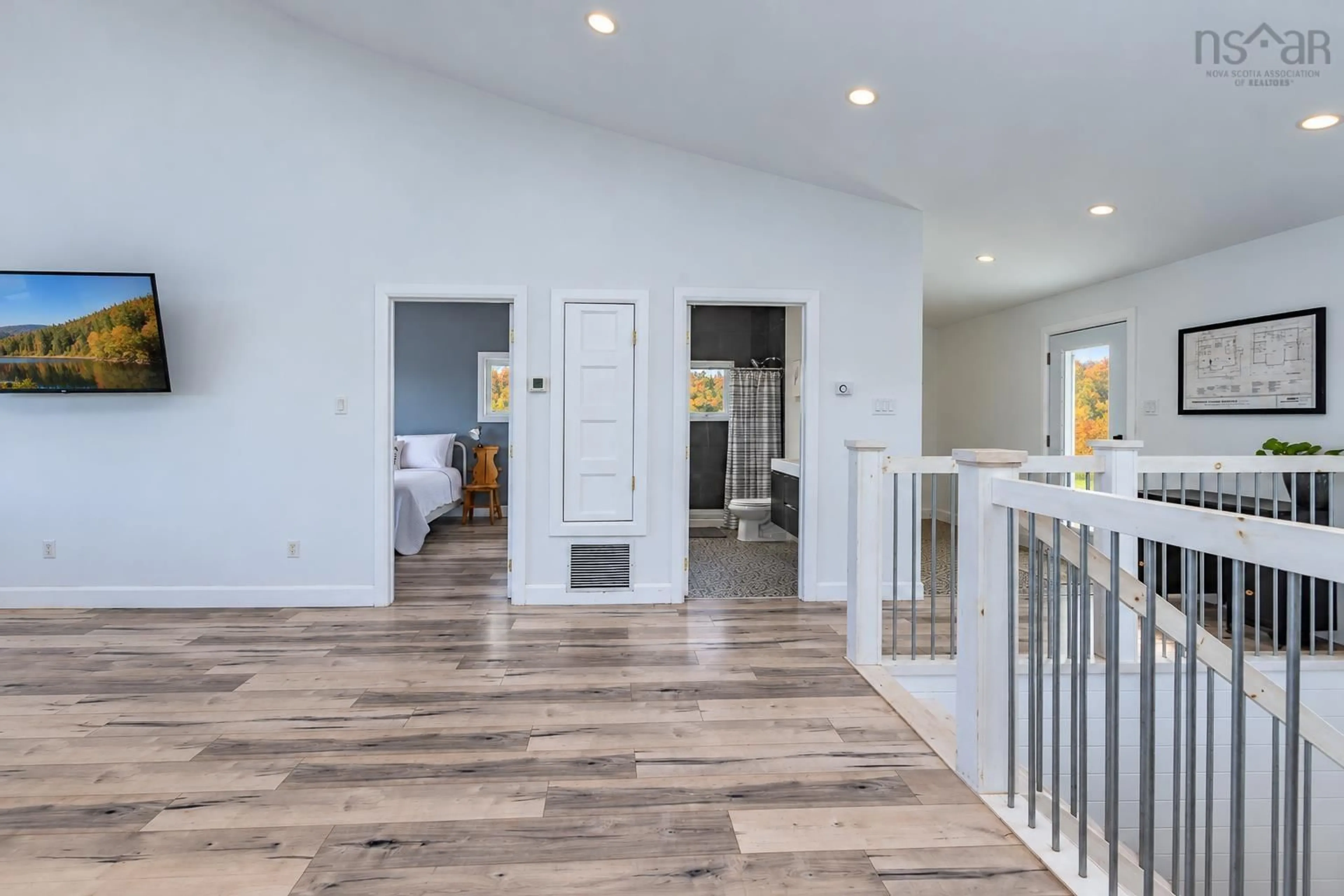 Indoor entryway for 2085 Coxheath Rd, Coxheath Nova Scotia B1L 1A7