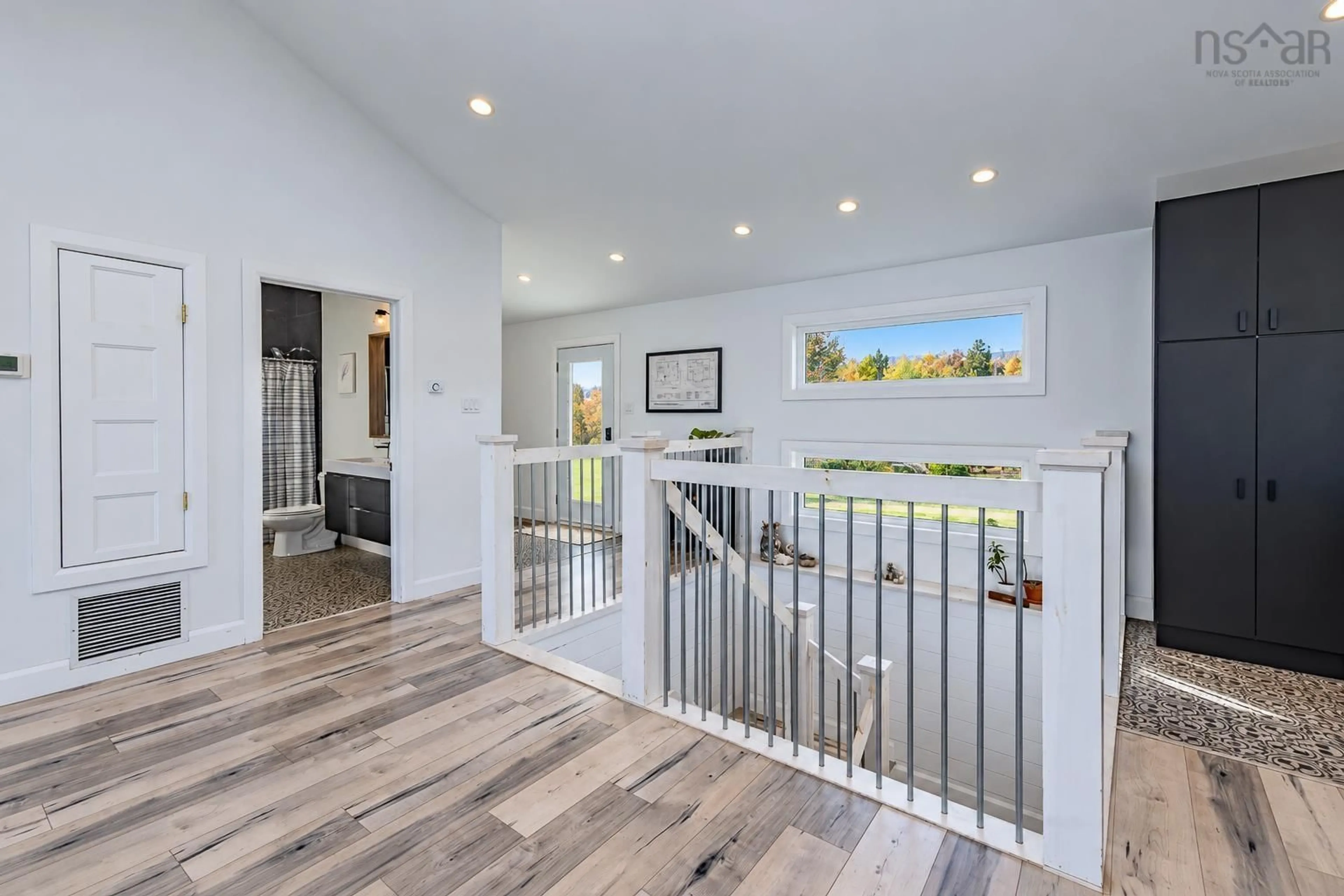 Indoor entryway for 2085 Coxheath Rd, Coxheath Nova Scotia B1L 1A7