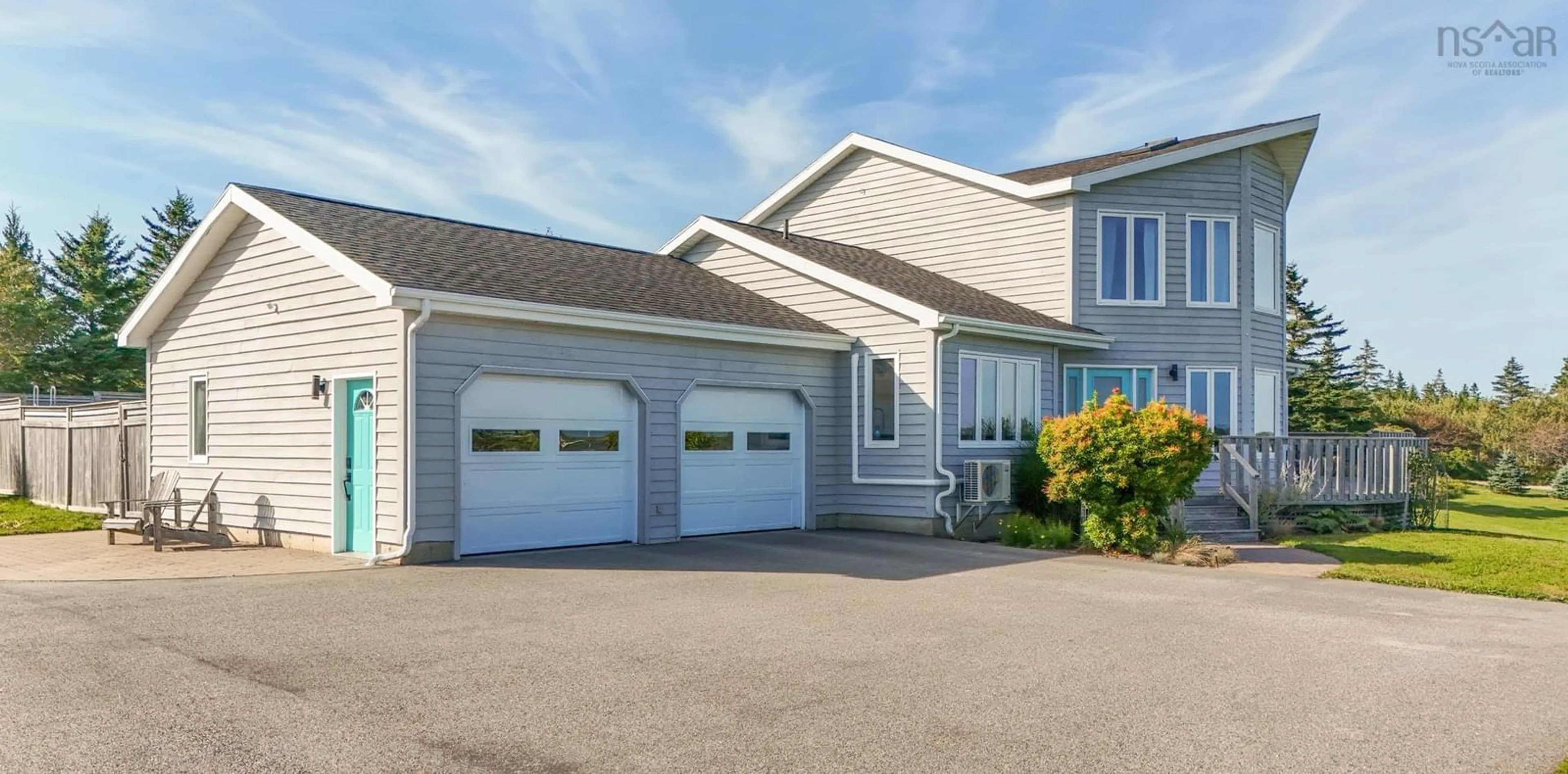 Home with vinyl exterior material, street for 401 Lakeside Rd, Dayton Nova Scotia B5A 5K3