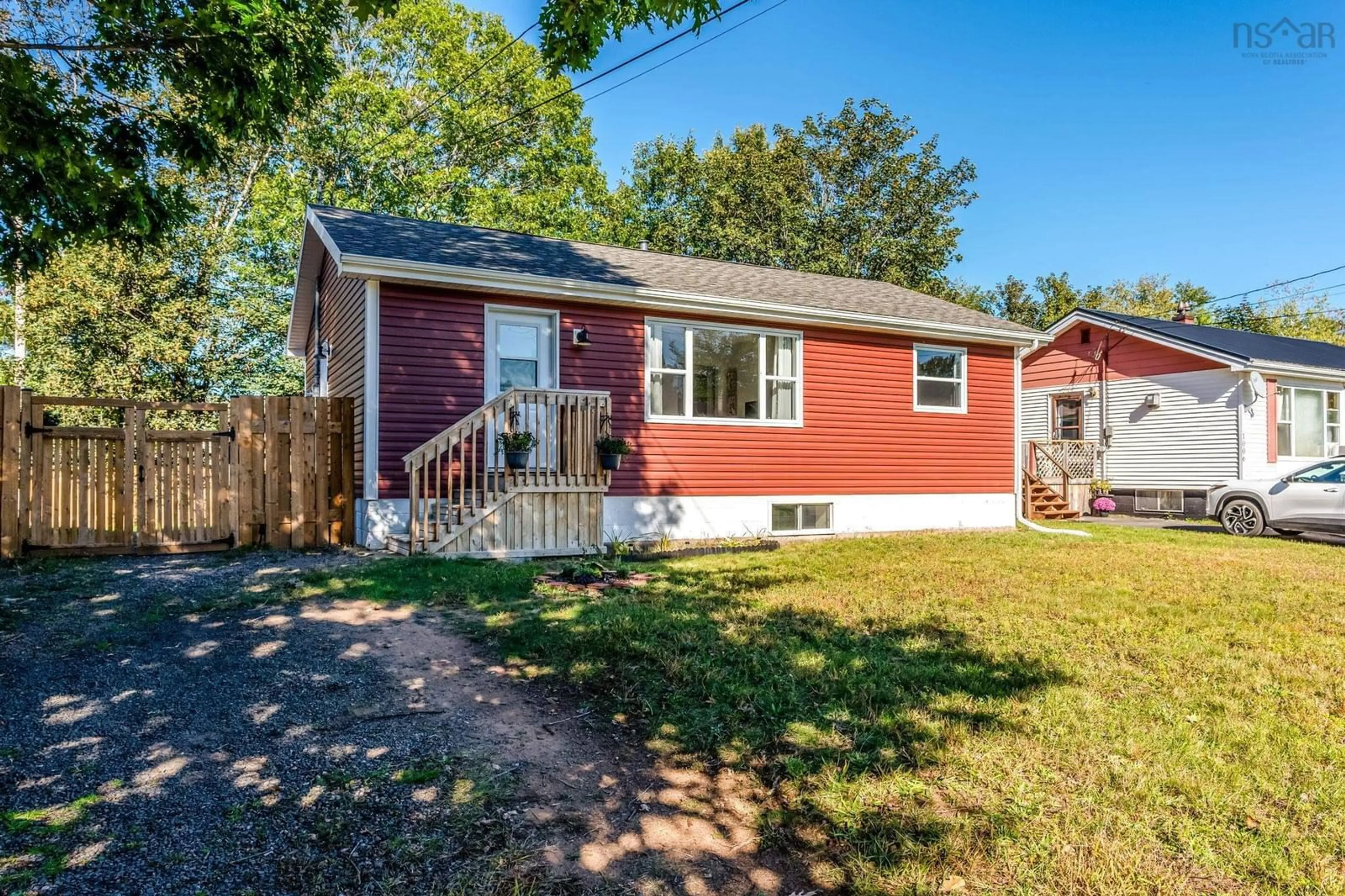 Home with vinyl exterior material, street for 1010 Kenwood Ave, Greenwood Nova Scotia B0P 1N0