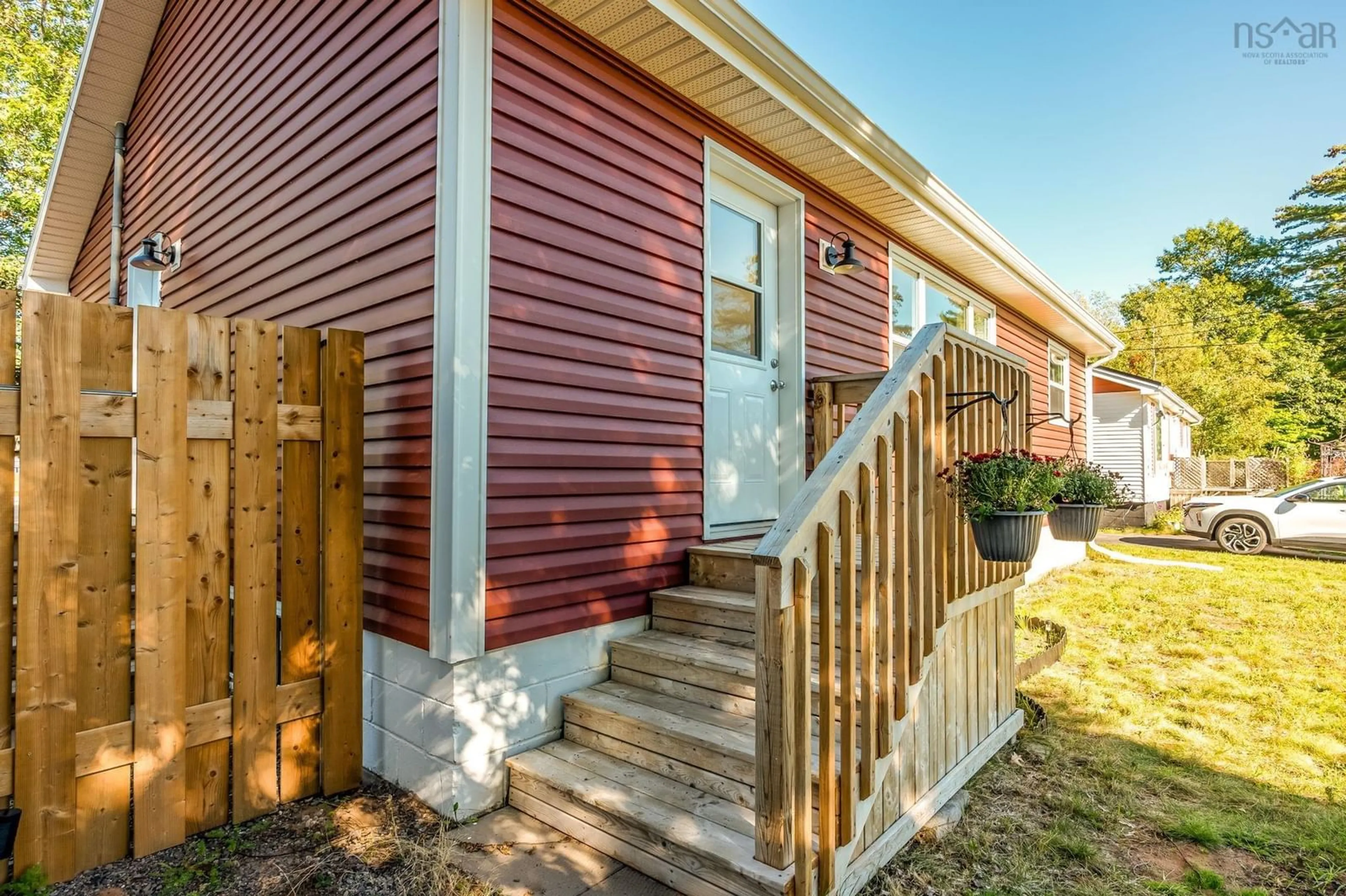 Home with vinyl exterior material, street for 1010 Kenwood Ave, Greenwood Nova Scotia B0P 1N0